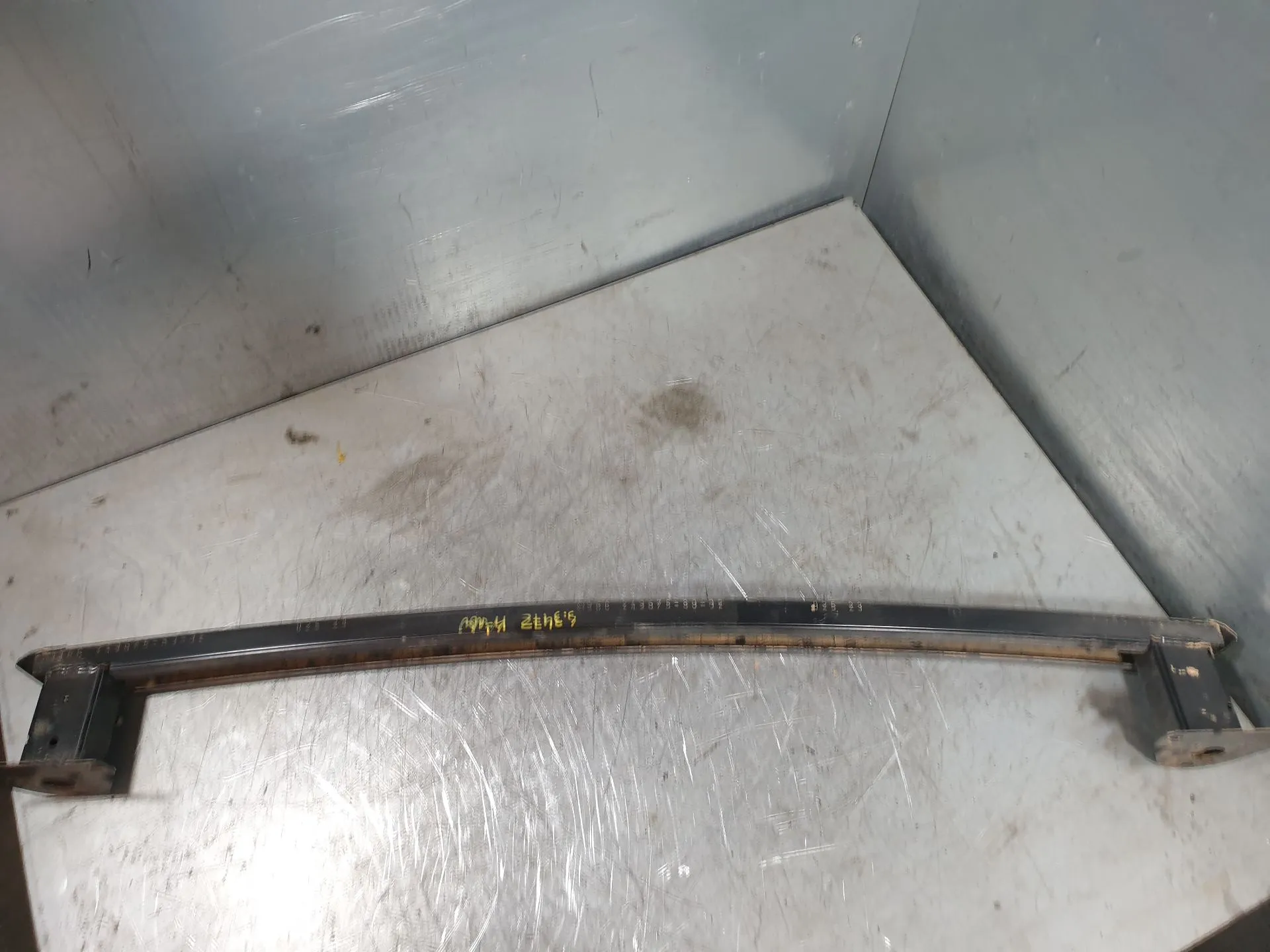 Refuerzo parachoques Trasero RENAULT Kangoo III Imagem-1