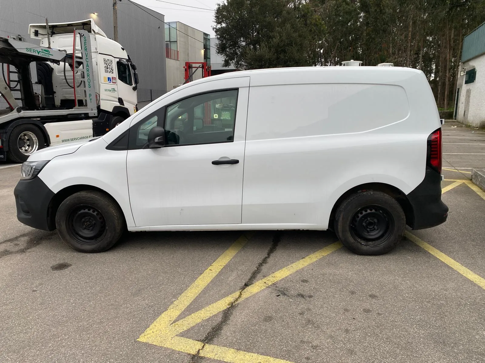 Lève-vitre avant gauche RENAULT Kangoo III
