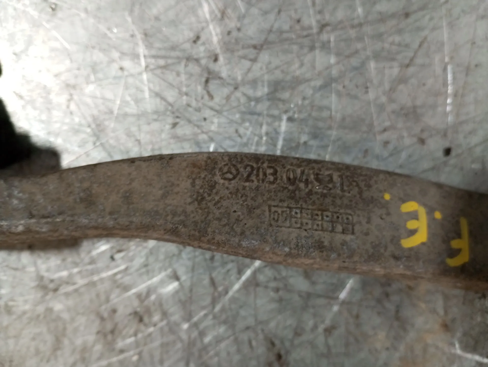 Braccio di sospensione anteriore sinistro MERCEDES-BENZ Classe E Coupé (C207) Imagem-2