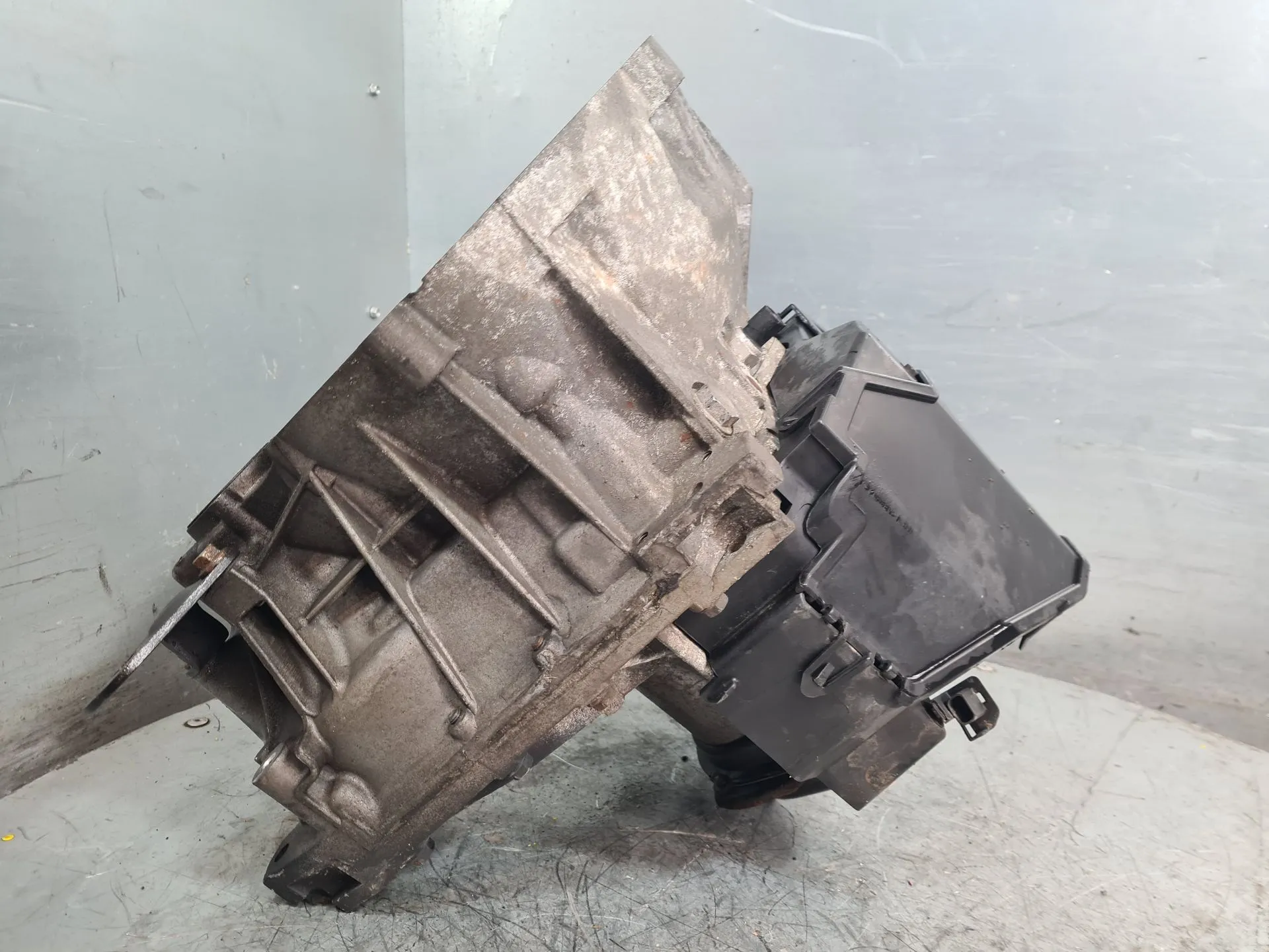 Manual gearbox FORD Fiesta VI (CB1, CCN) Imagem-10