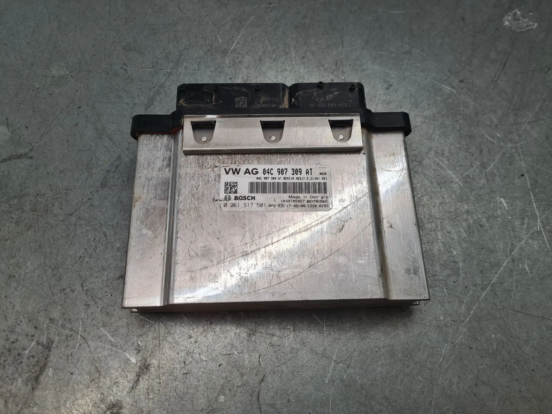 Engine control unit / ECU SEAT Ibiza V (KJ1) Imagem-2