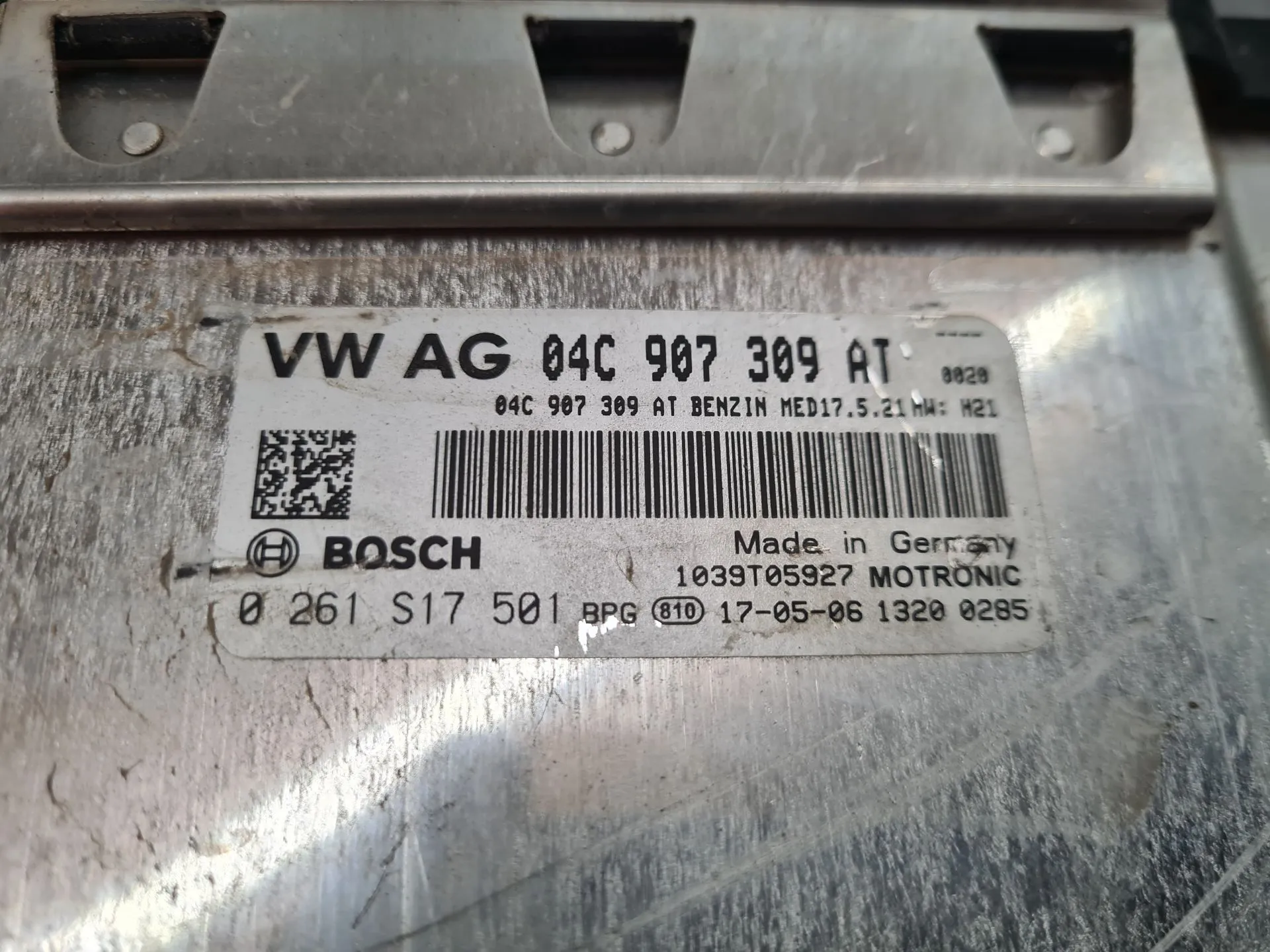 Engine control unit / ECU SEAT Ibiza V (KJ1) Imagem-3