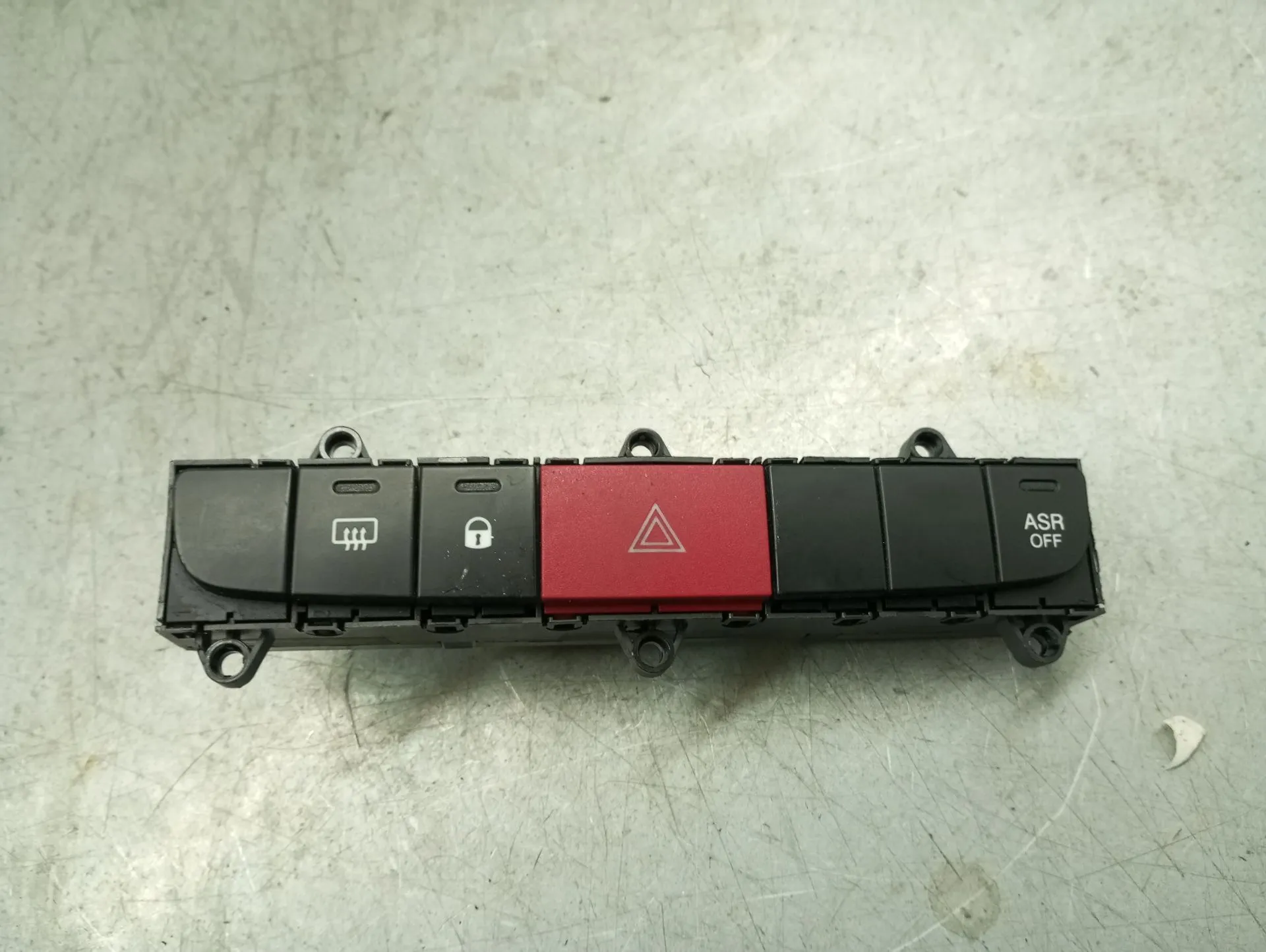 Botão / interruptor 4 piscas PEUGEOT Boxer