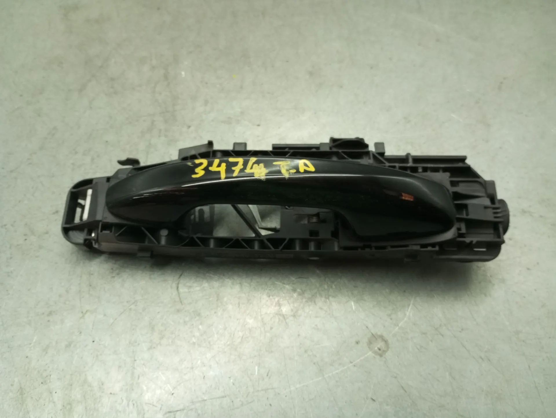 Puxador porta trás direito MERCEDES-BENZ Classe A (W177)