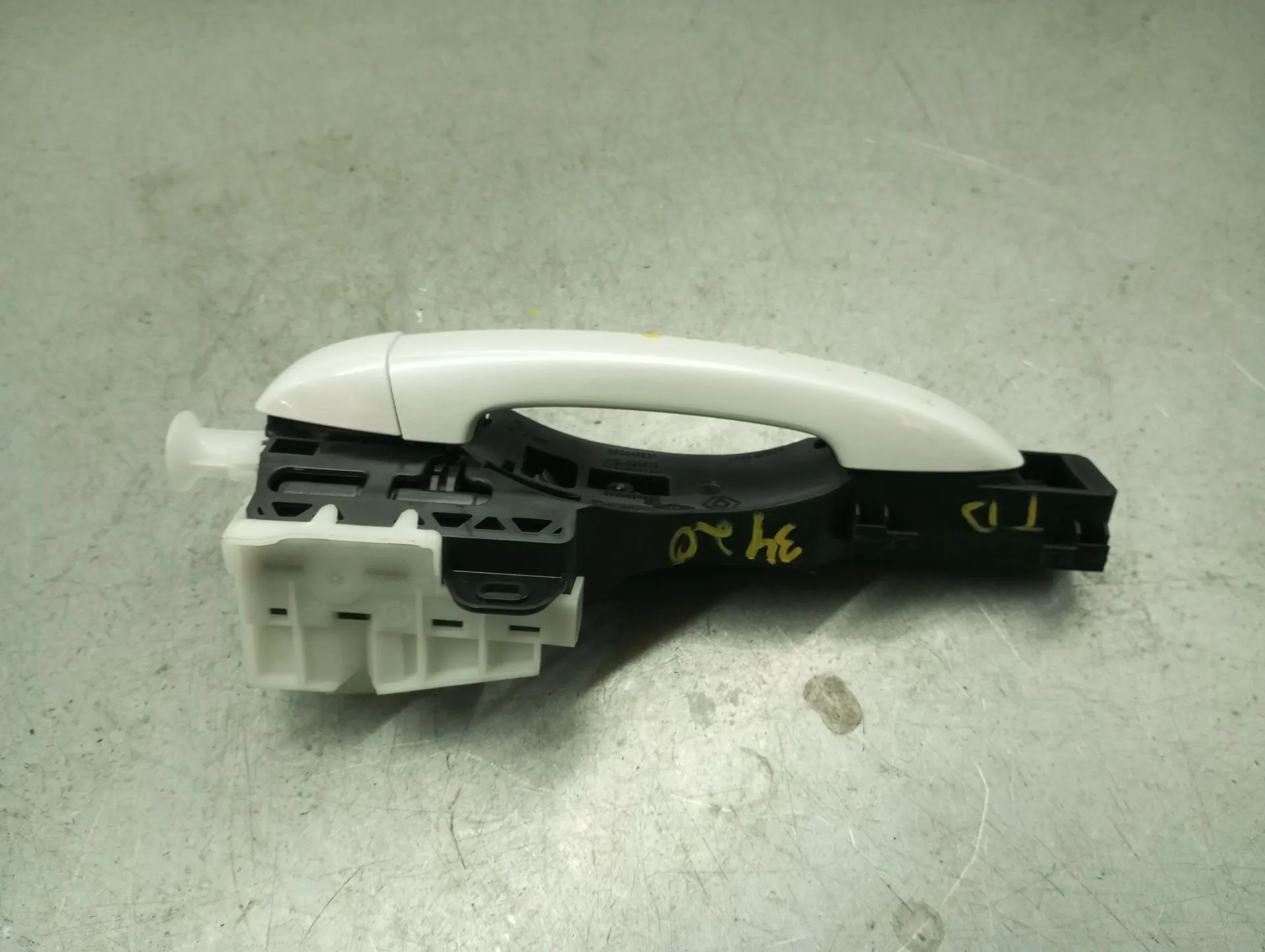 Puxador porta trás direito RENAULT Captur II