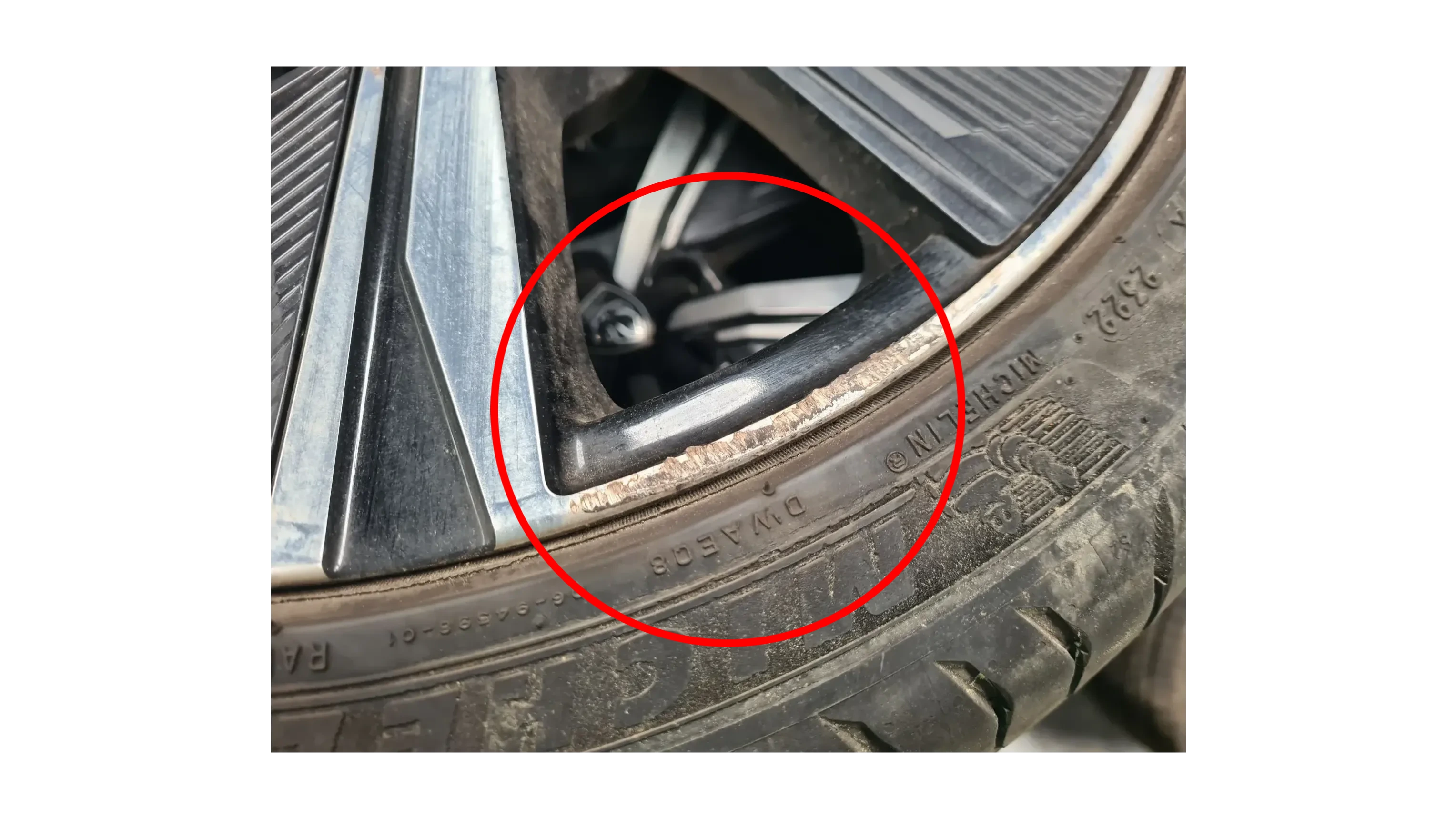 Cerchio Posteriore Destro PEUGEOT 308 III Imagem-4