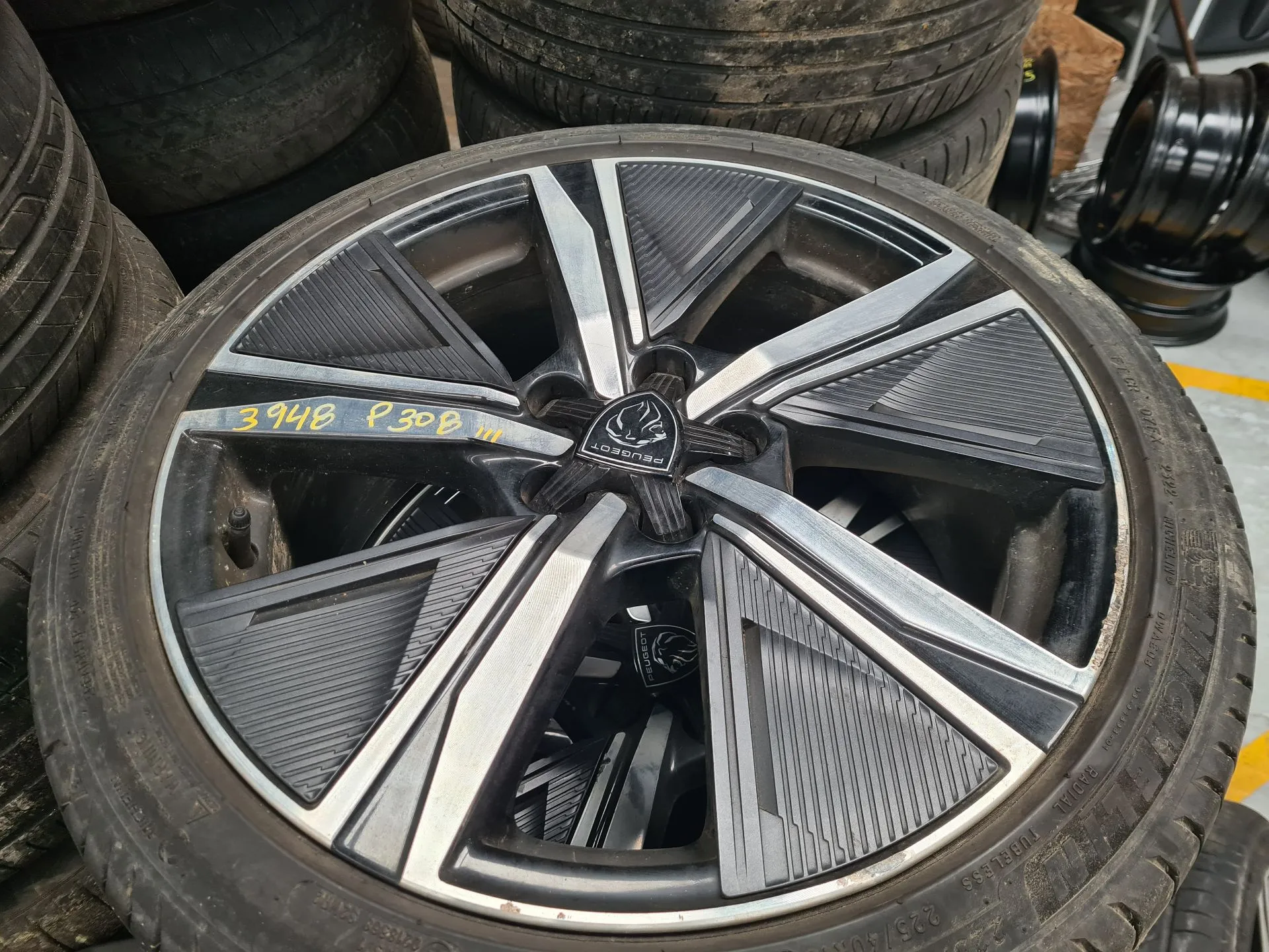 Conjunto Jantes Especiais PEUGEOT 308 III Imagem-2