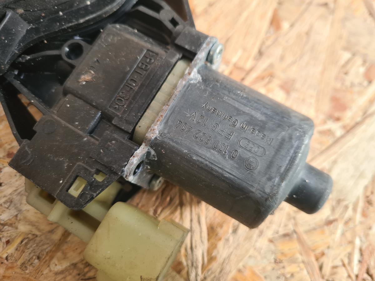 Lève-vitre avant gauche FORD Fiesta VI (CB1, CCN) Imagem-6