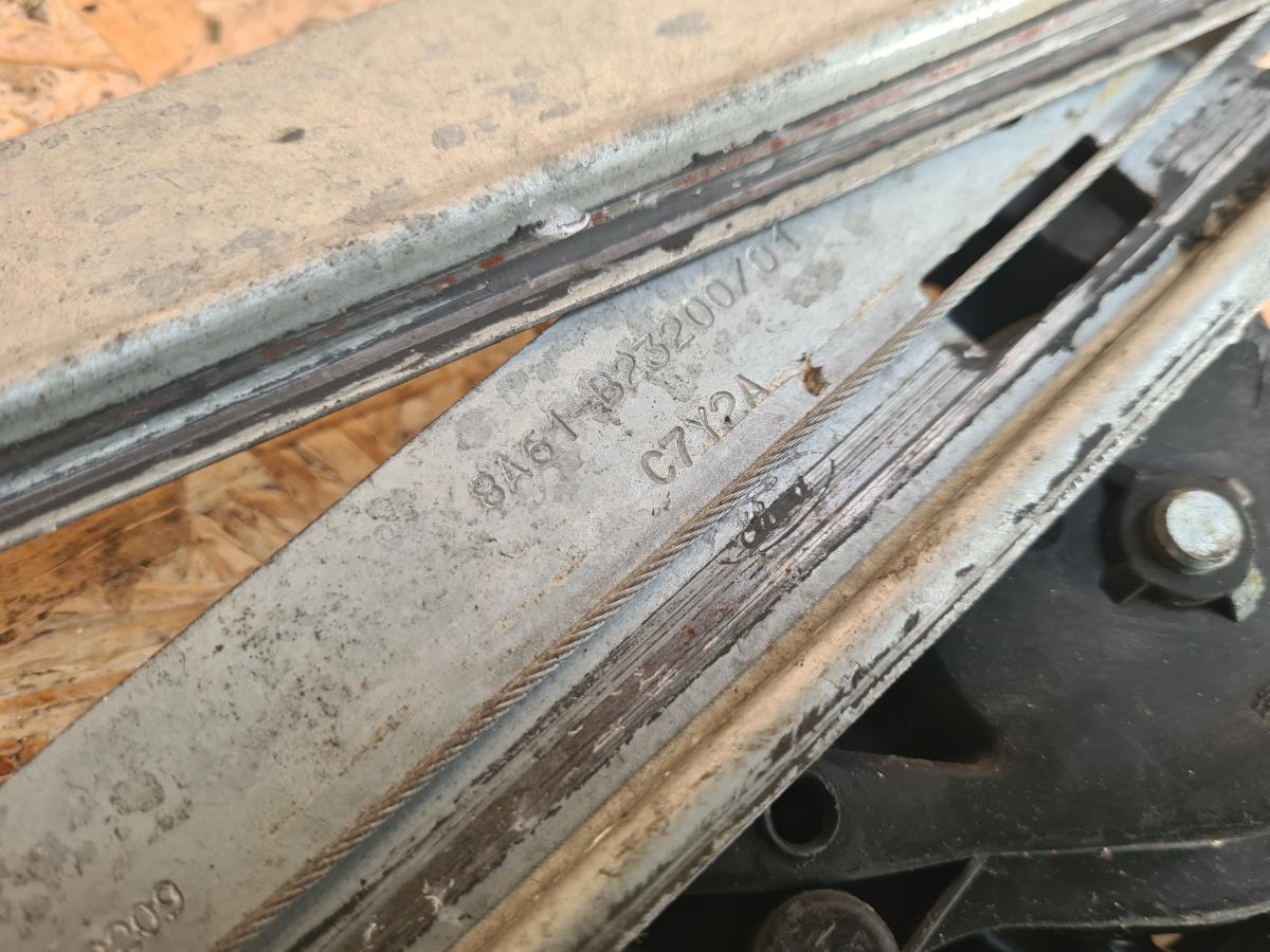 Lève-vitre avant gauche FORD Fiesta VI (CB1, CCN) Imagem-4