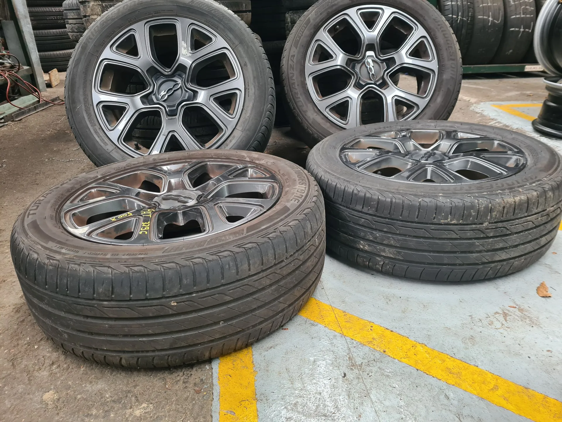 Conjunto Jantes Especiais FIAT 500X (334_)