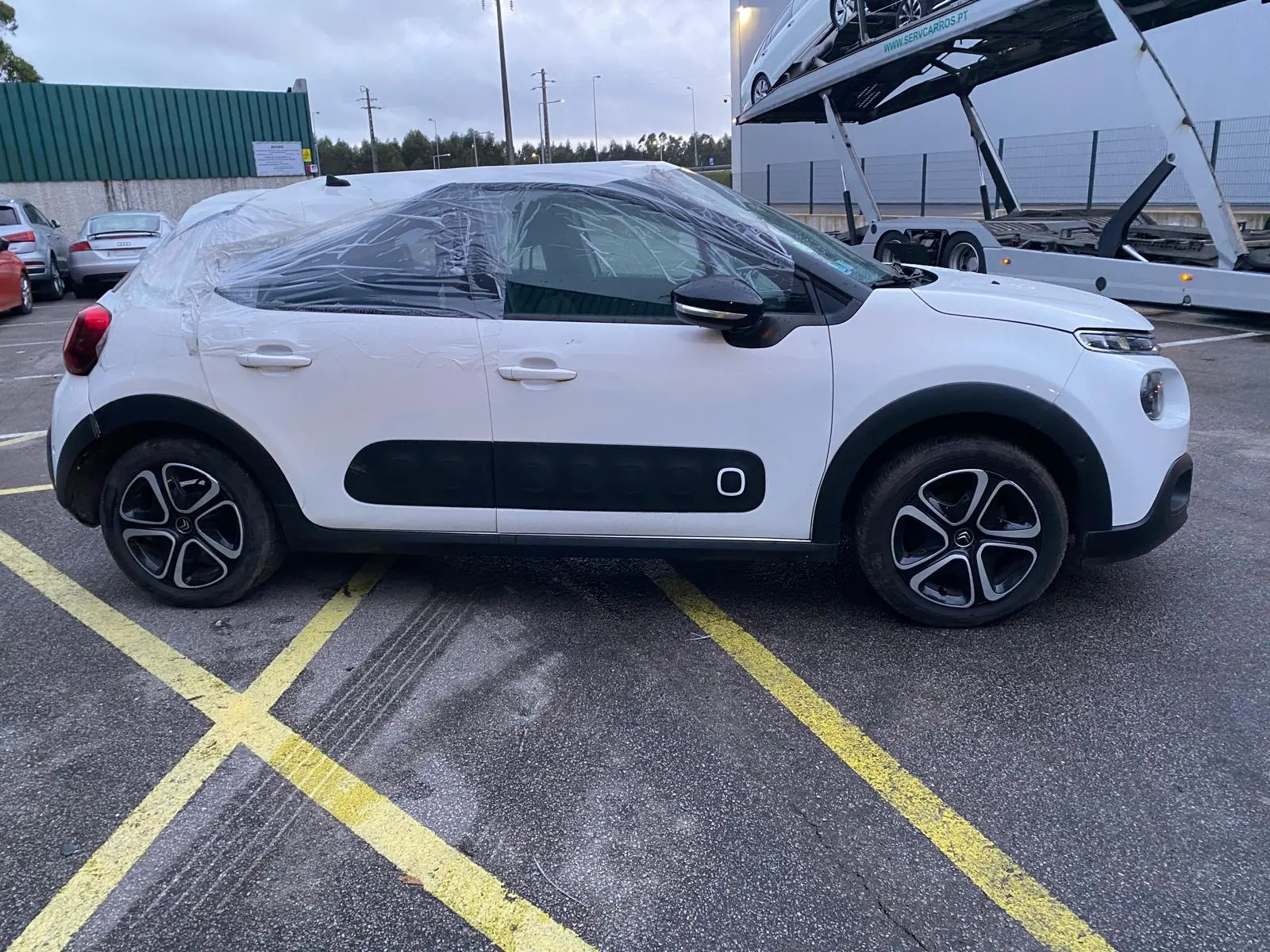 Alzavetro anteriore destro CITROËN C3 III (SX)