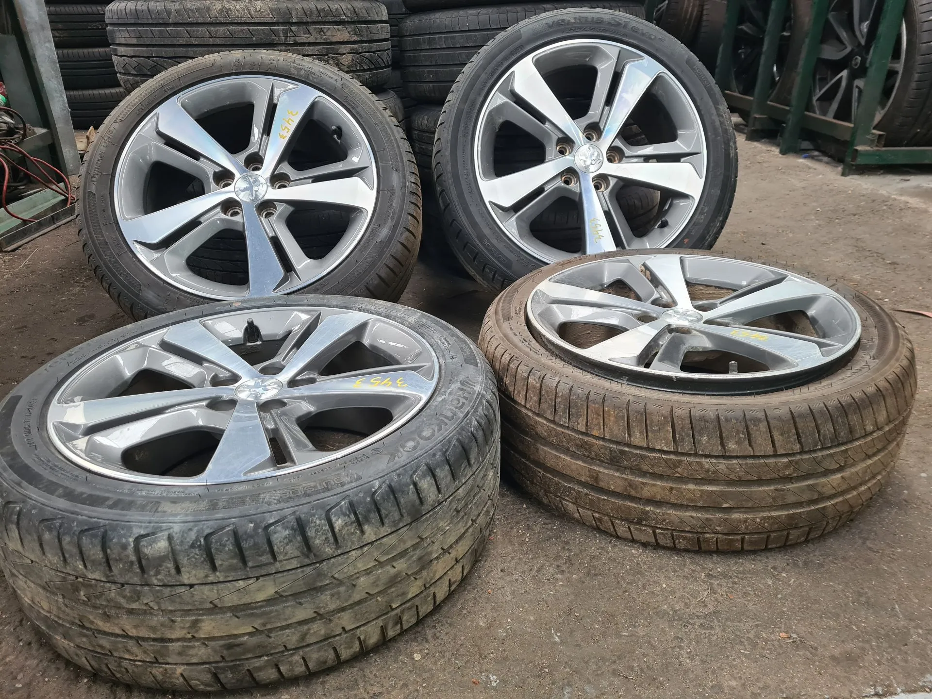 Conjunto Jantes Especiais PEUGEOT 308 II