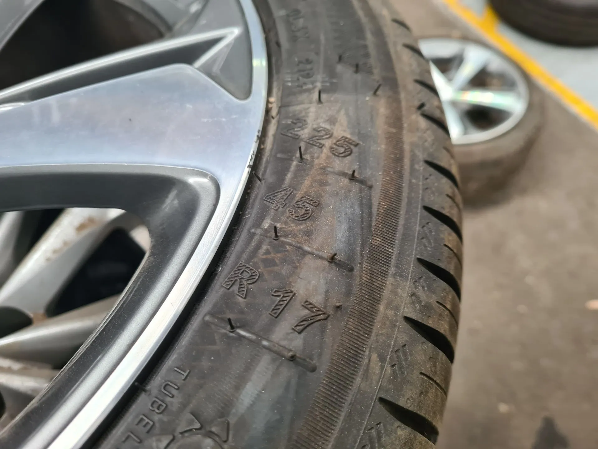 Conjunto Jantes Especiais PEUGEOT 308 II Imagem-10