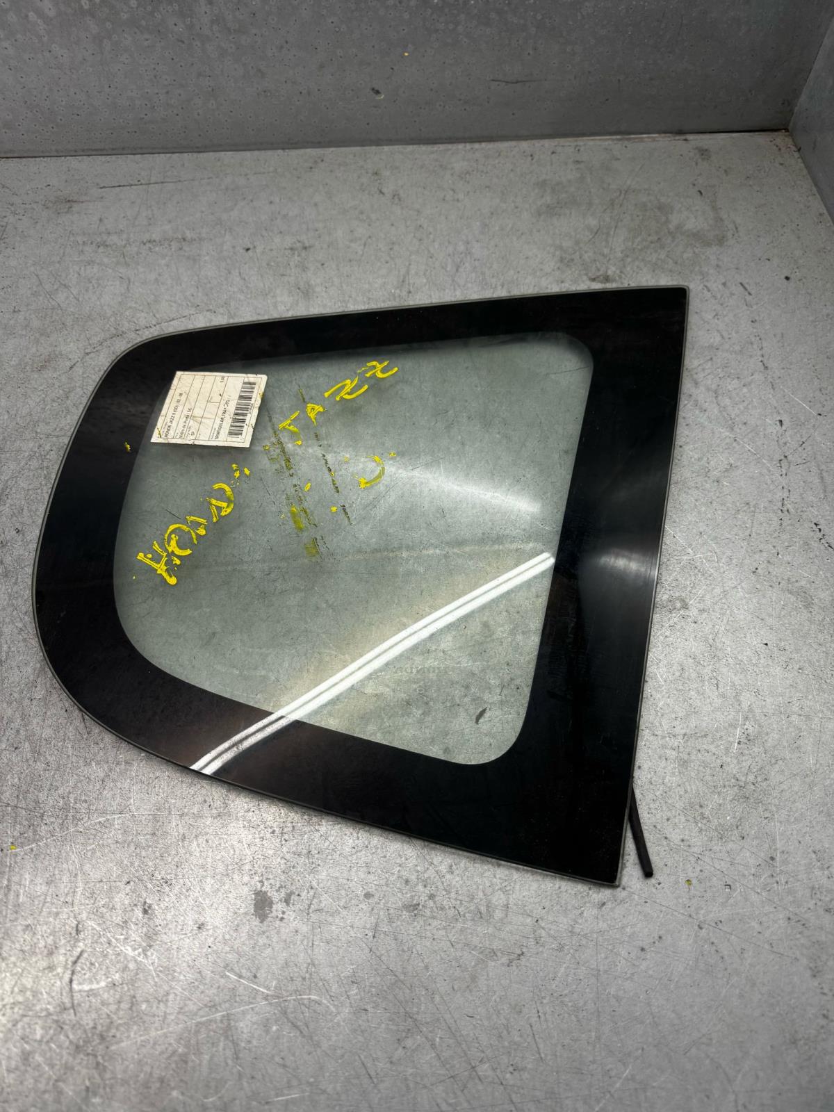 Vetro del pannello posteriore destro HONDA Jazz II (GD_, GE3_, GE2_)