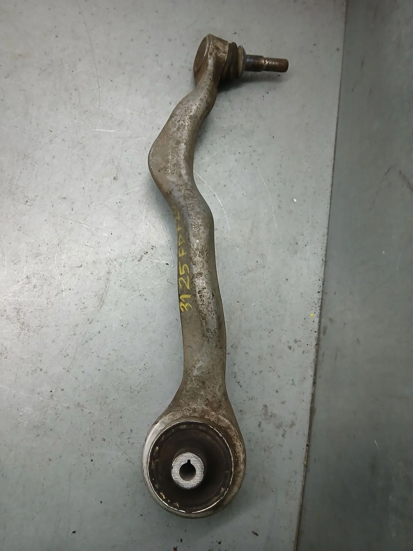 Braço de suspensão frente direito BMW 1 (F20) Imagem-1