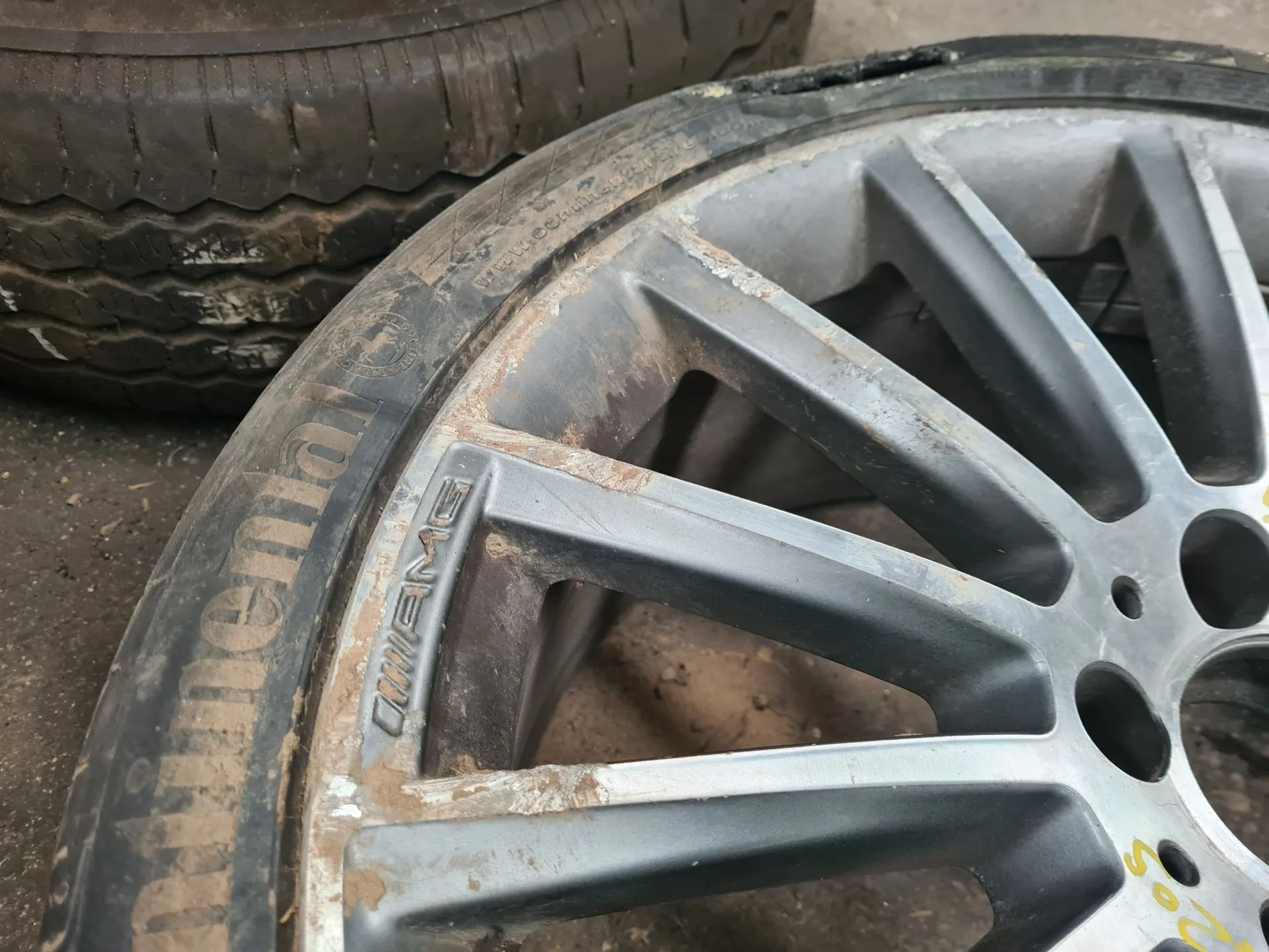 Llanta Trasera Izquierda MERCEDES-BENZ Classe C Coupé (C205) Imagem-10