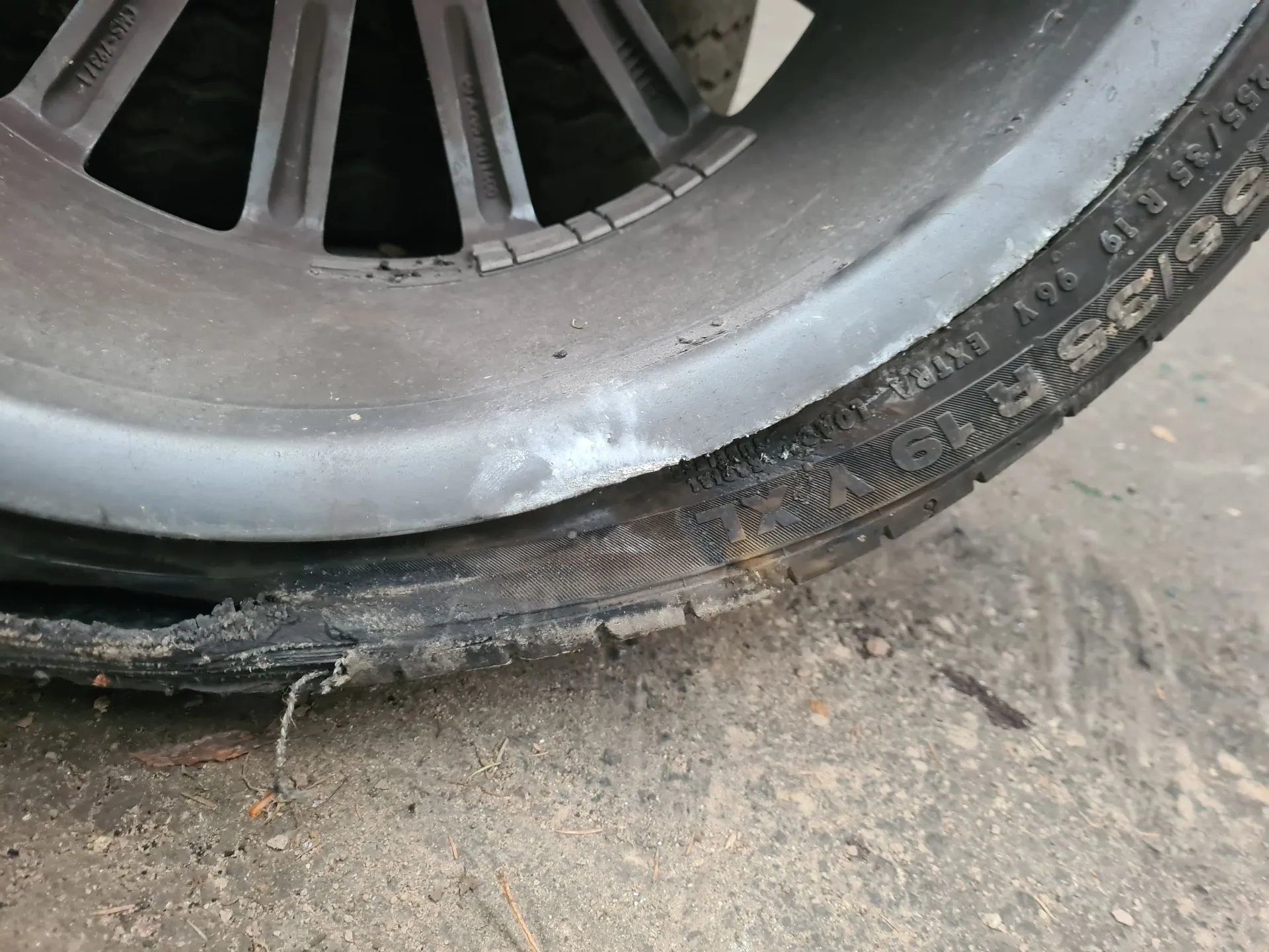 Llanta Trasera Izquierda MERCEDES-BENZ Classe C Coupé (C205) Imagem-5