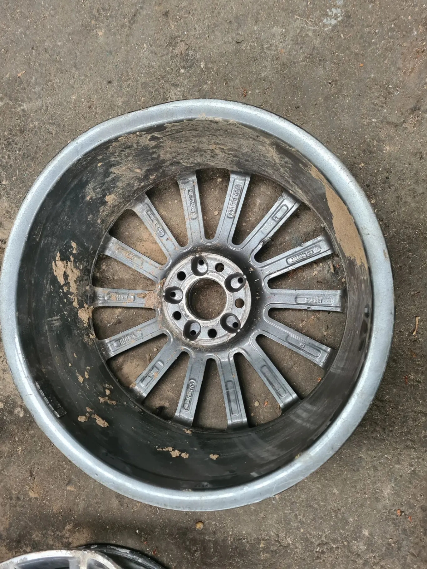 Llanta Delantera Derecha MERCEDES-BENZ Classe C Coupé (C205) Imagem-2