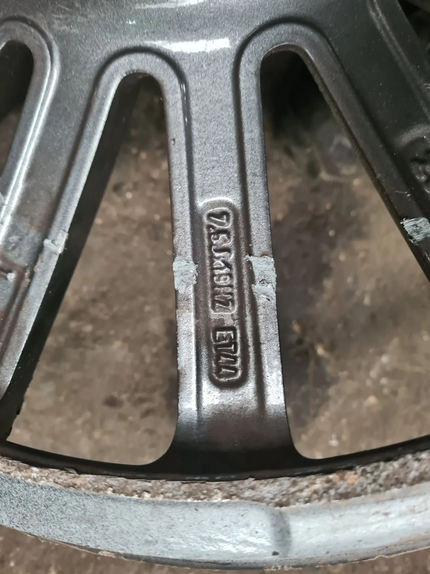 Llanta Delantera Izquierda MERCEDES-BENZ Classe C Coupé (C205) Imagem-3