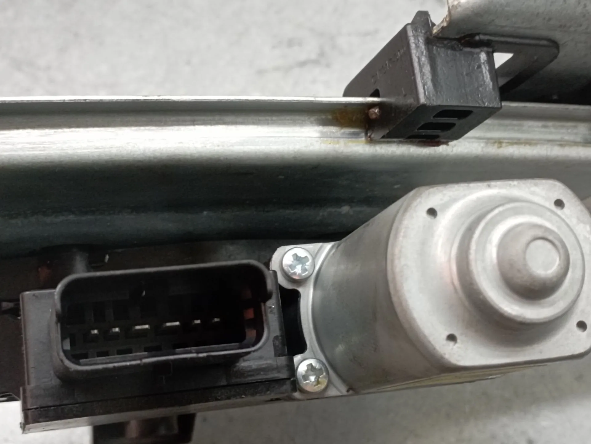 Elevador vidros frente esquerdo RENAULT Kadjar (HA_, HL_) Imagem-3