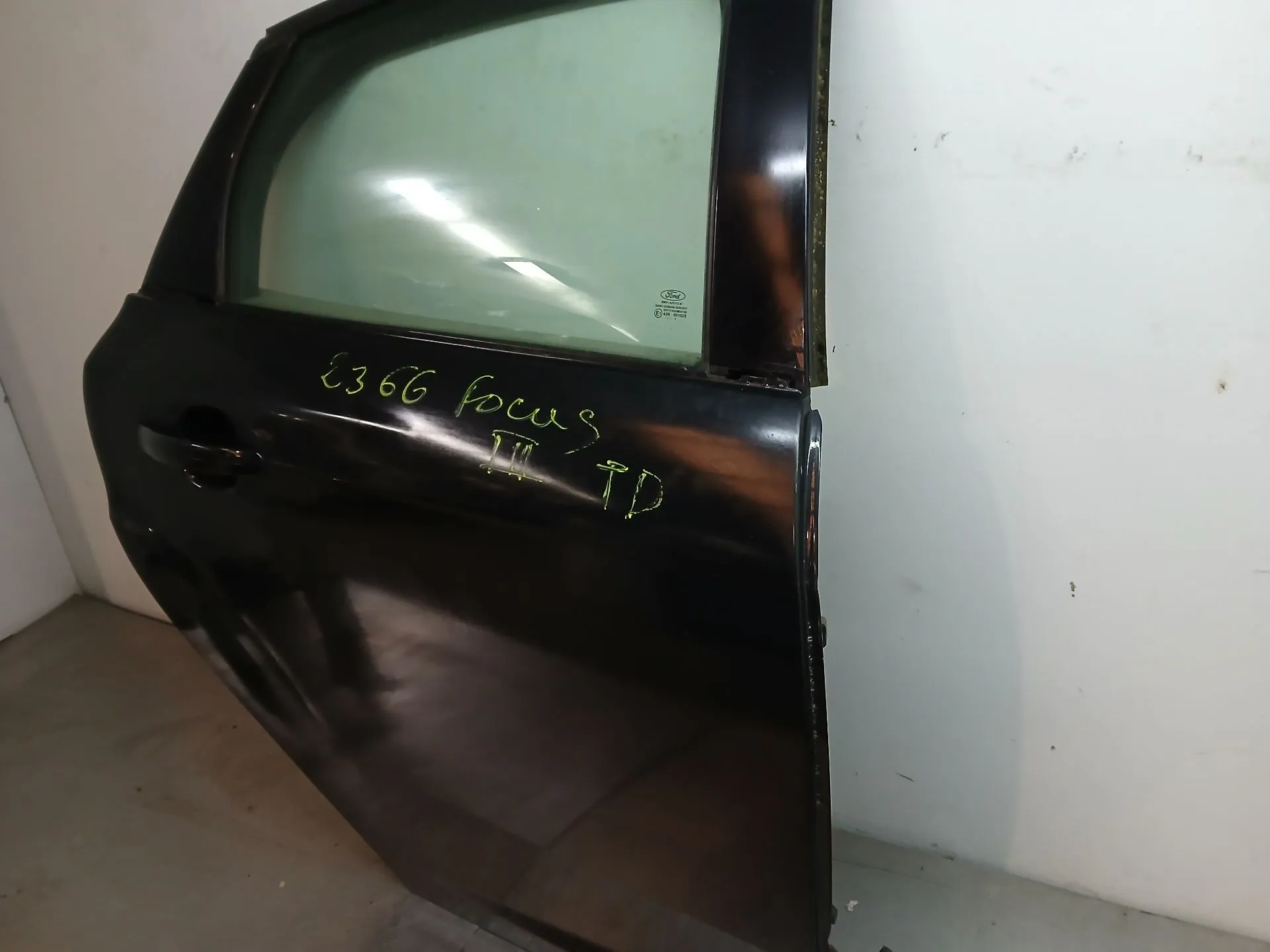 Puerta Trasero Derecho FORD Focus III Imagem-2