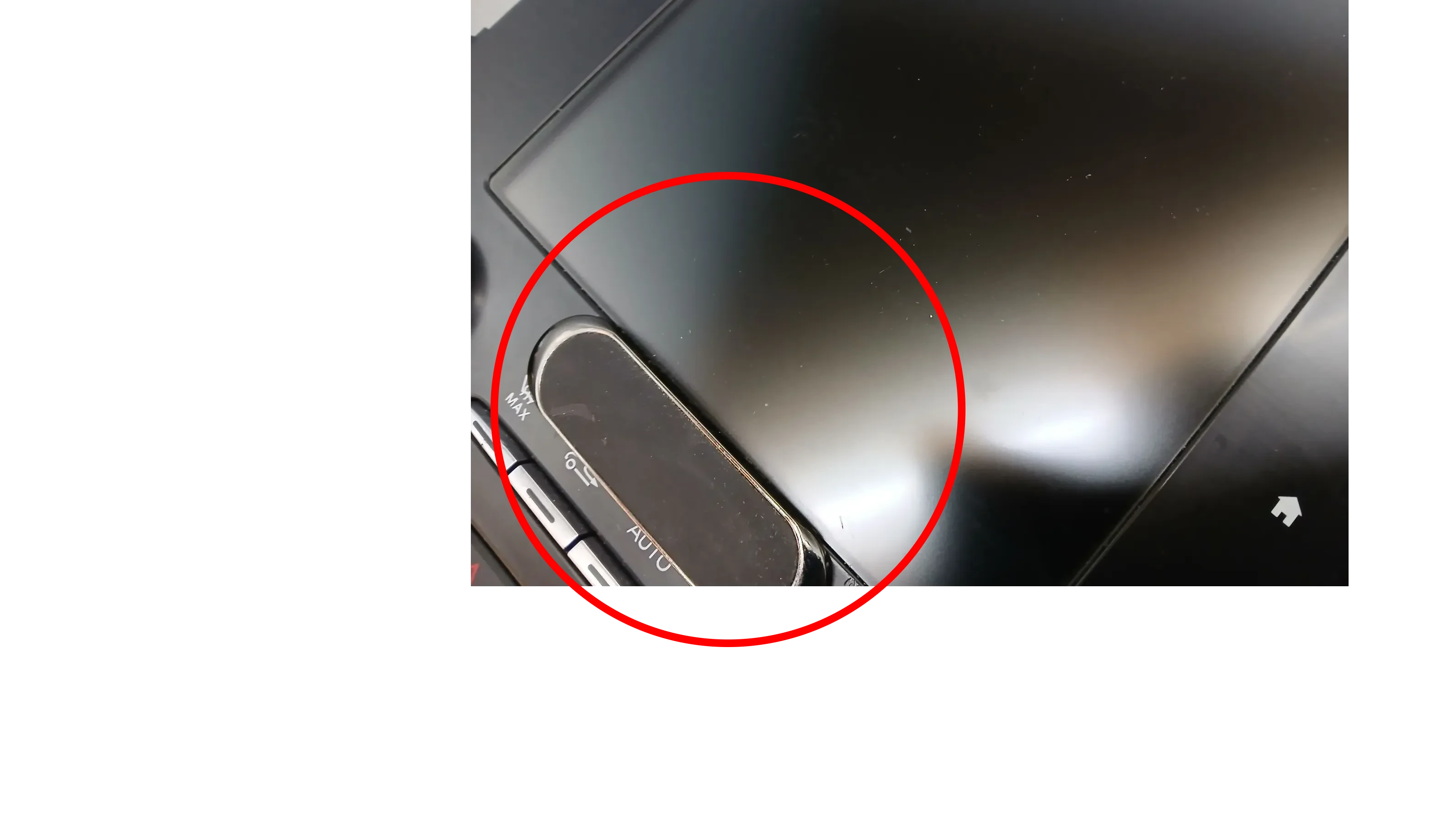 Display / schermo informazioni RENAULT Megane IV (B9A/M_) Imagem-8