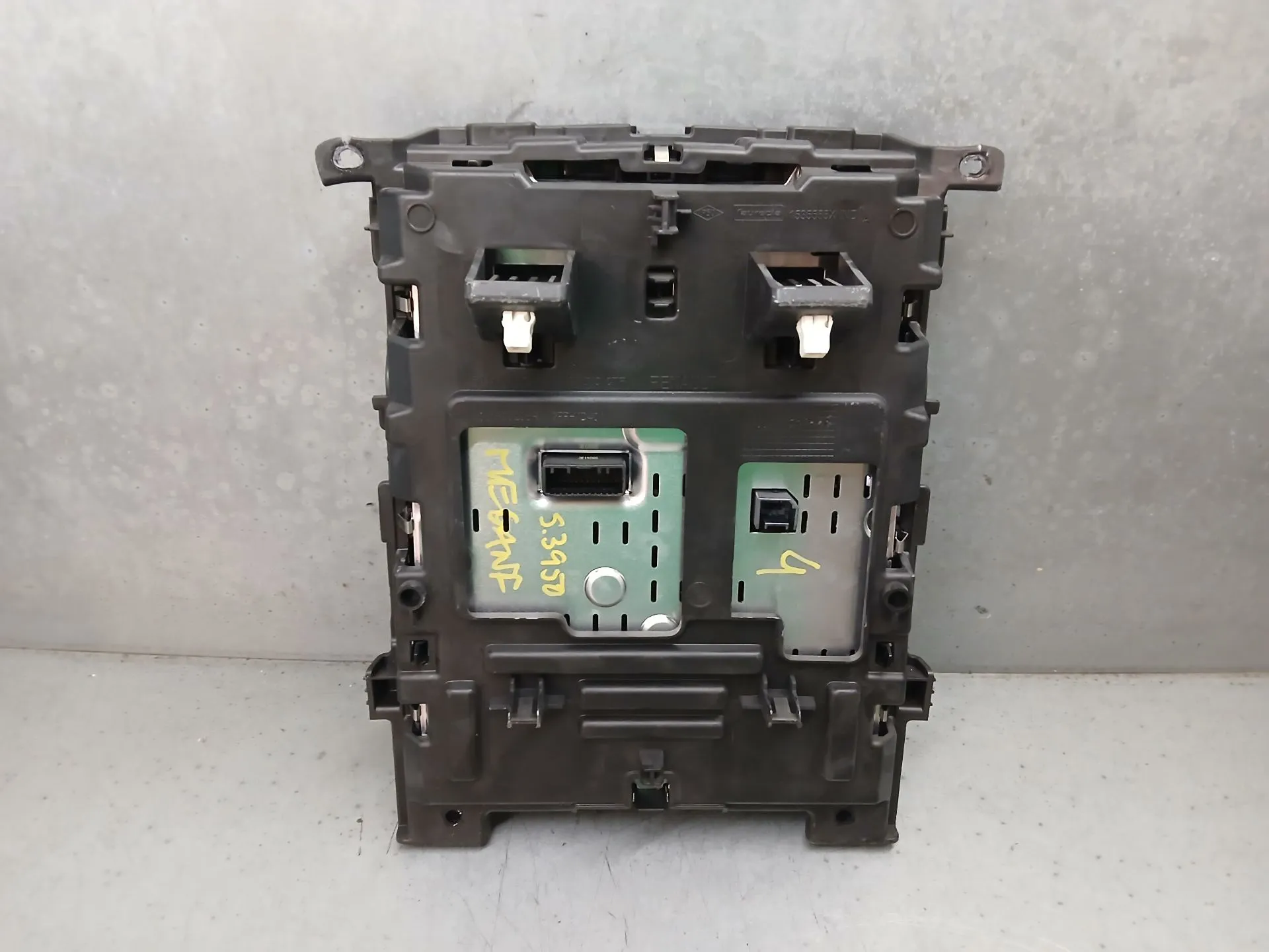 Display / schermo informazioni RENAULT Megane IV (B9A/M_) Imagem-4