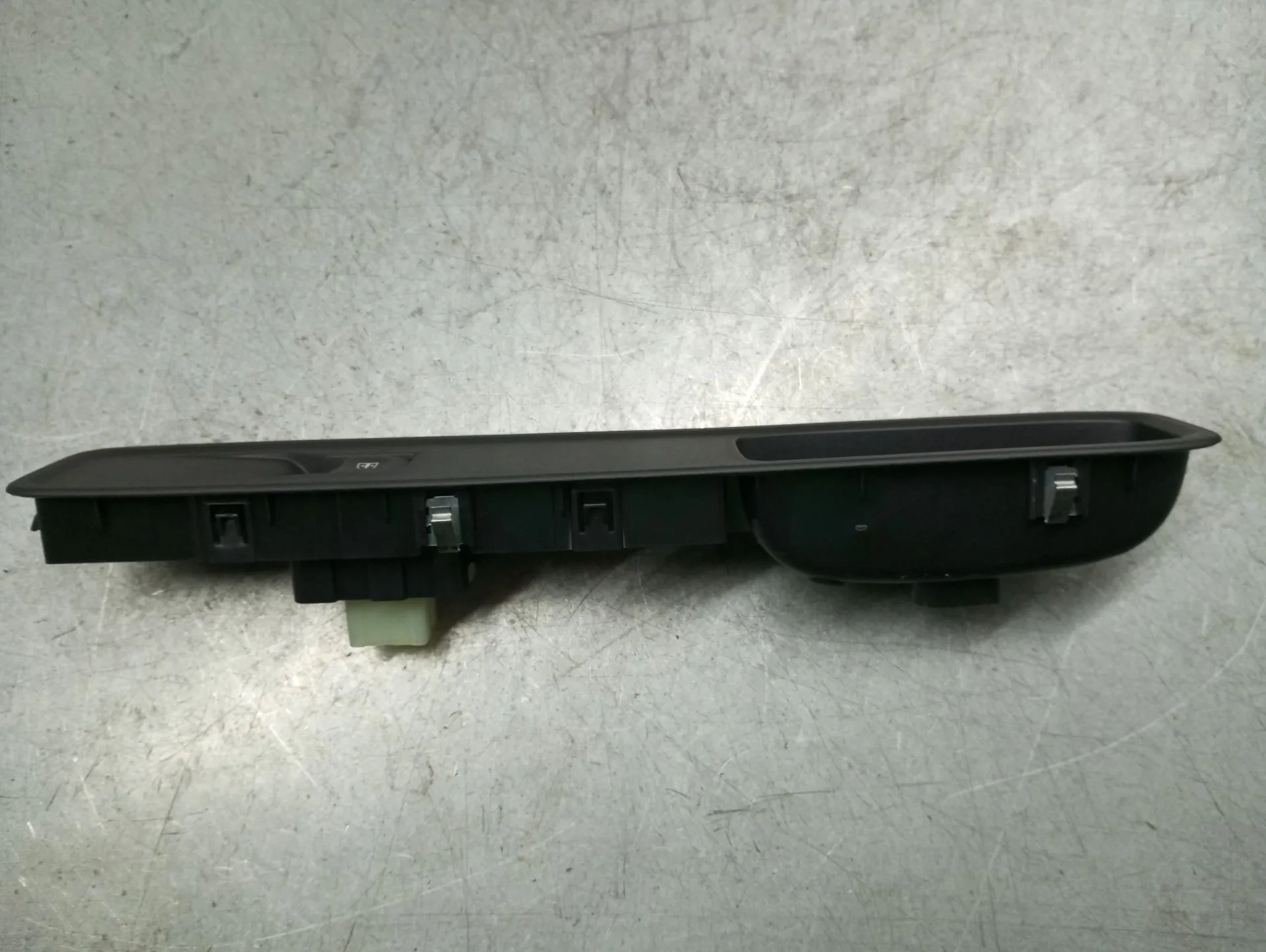 Mando / interruptor elevalunas delantero derecho DACIA Sandero III Imagem-1