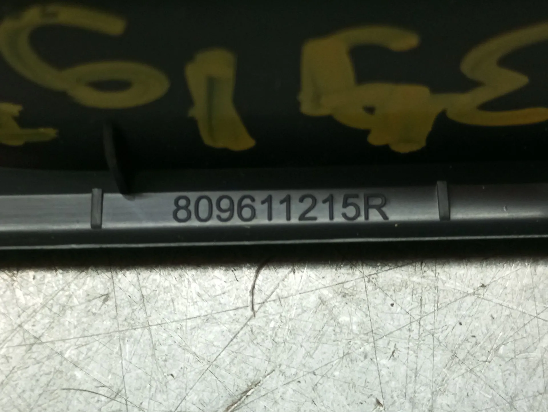 Mando / interruptor elevalunas delantero derecho DACIA Sandero III Imagem-3