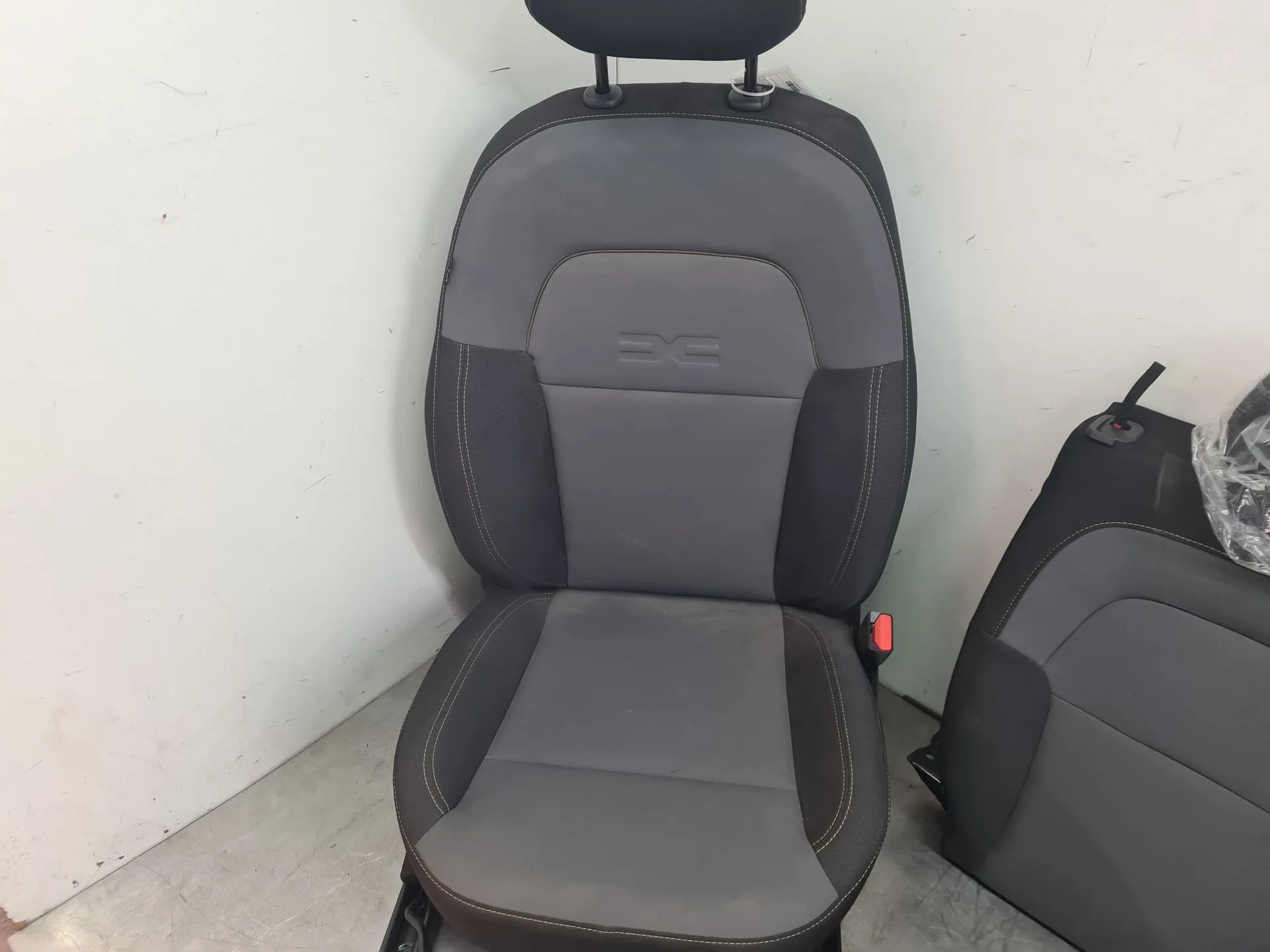 Conjunto de Bancos DACIA Sandero III Imagem-0