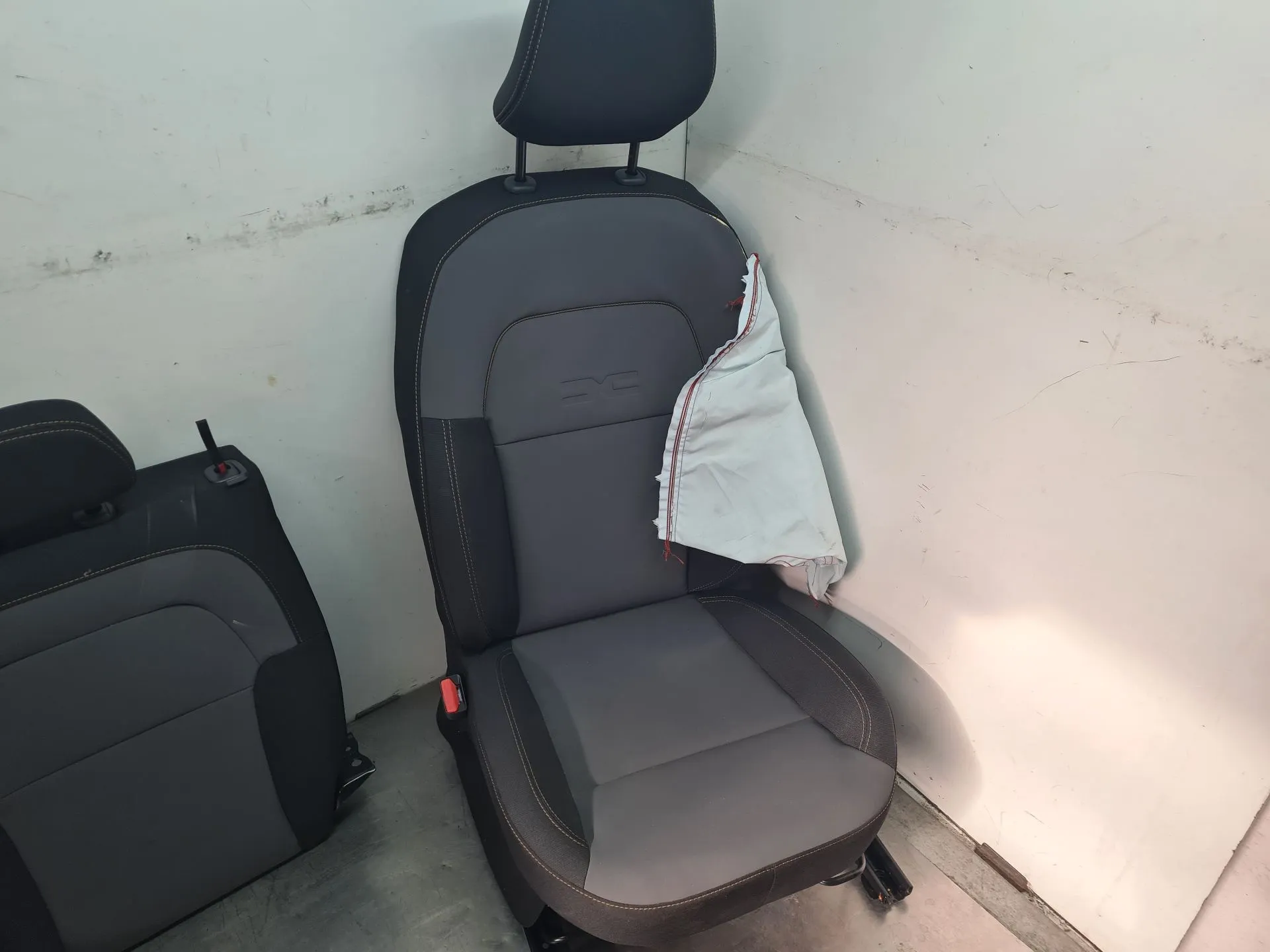 Conjunto de Bancos DACIA Sandero III Imagem-1
