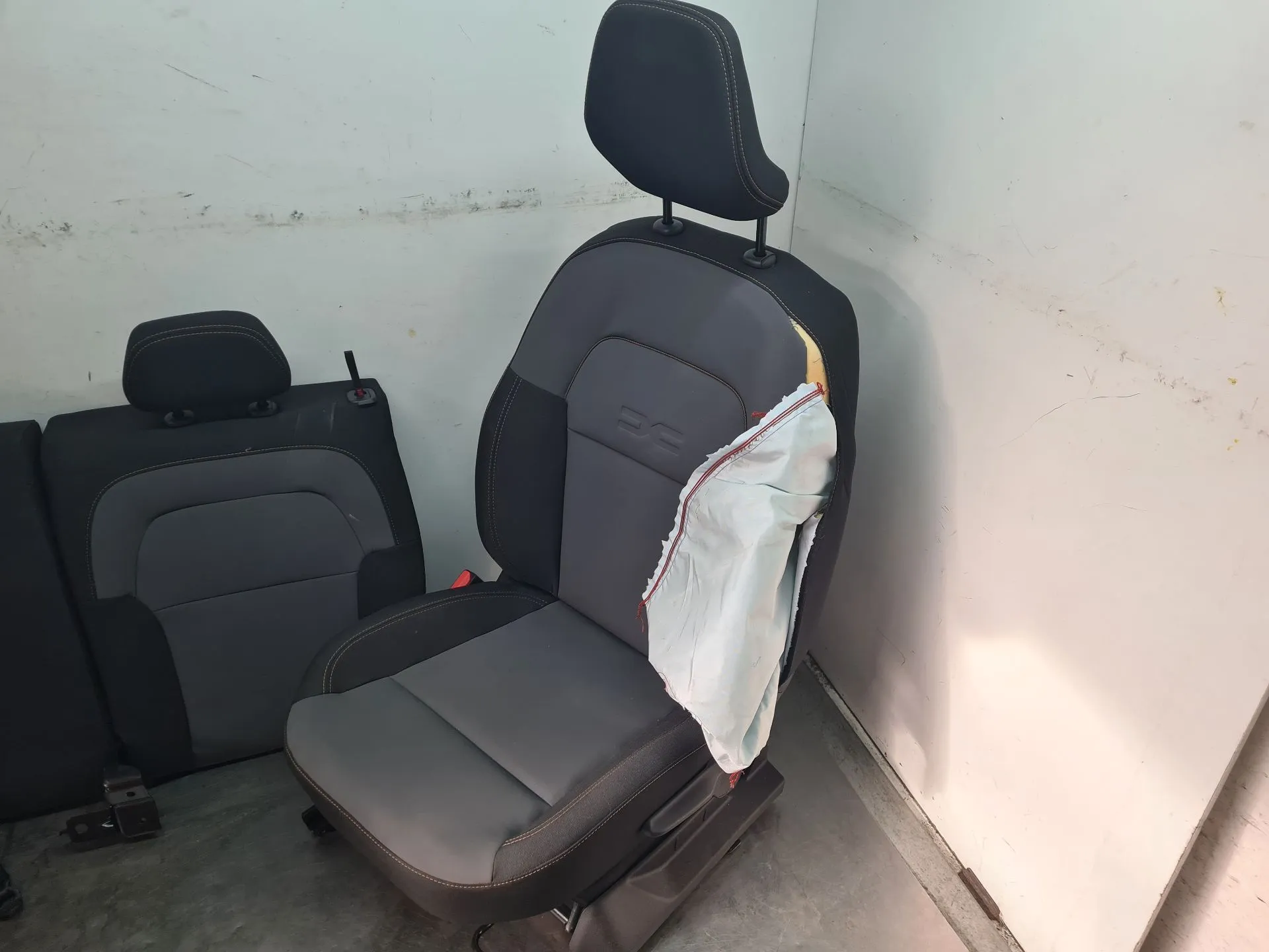 Banco frente esquerdo DACIA Sandero III Imagem-1