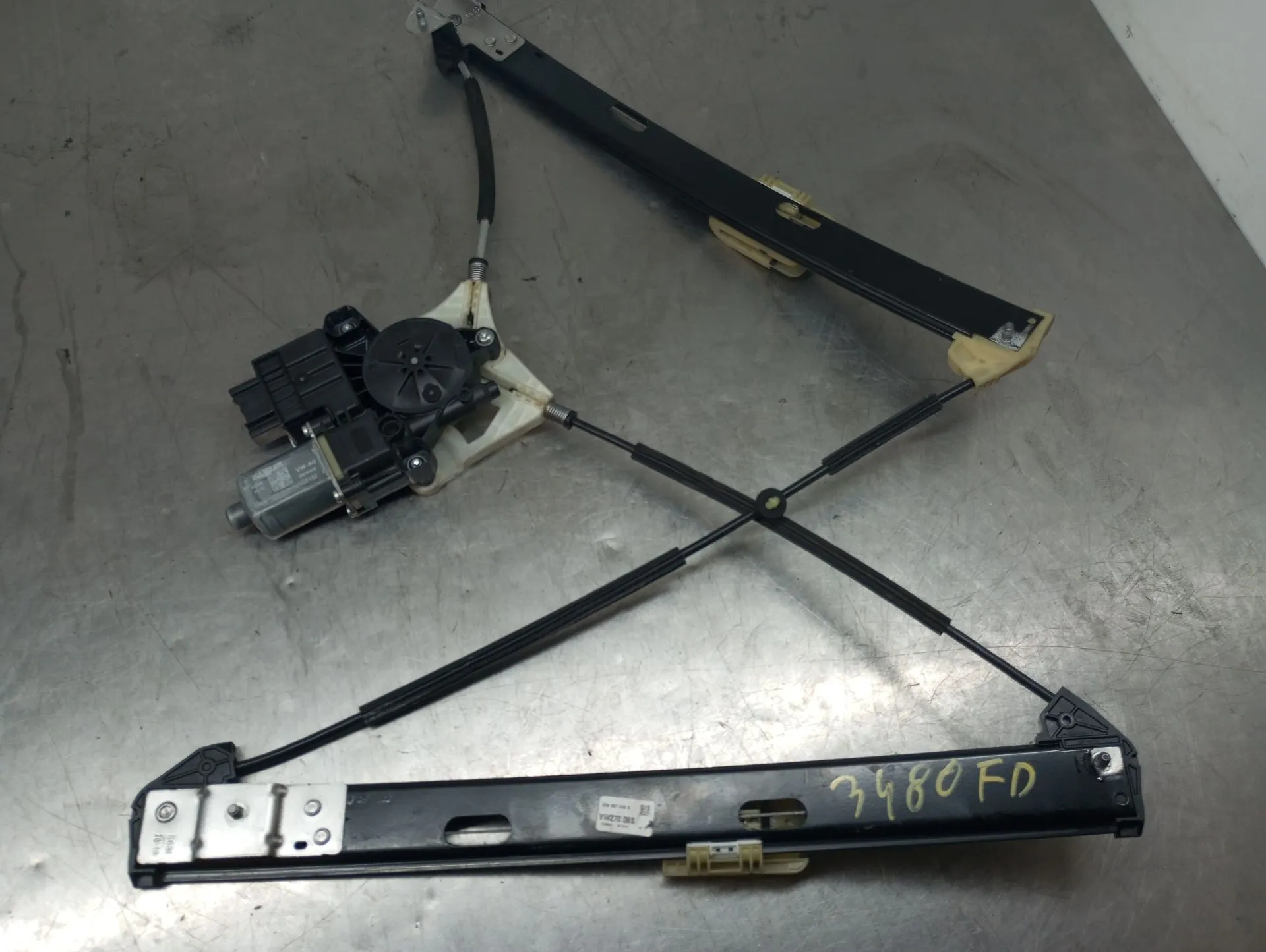 Elevador vidros frente direito VOLKSWAGEN Polo (AW1)