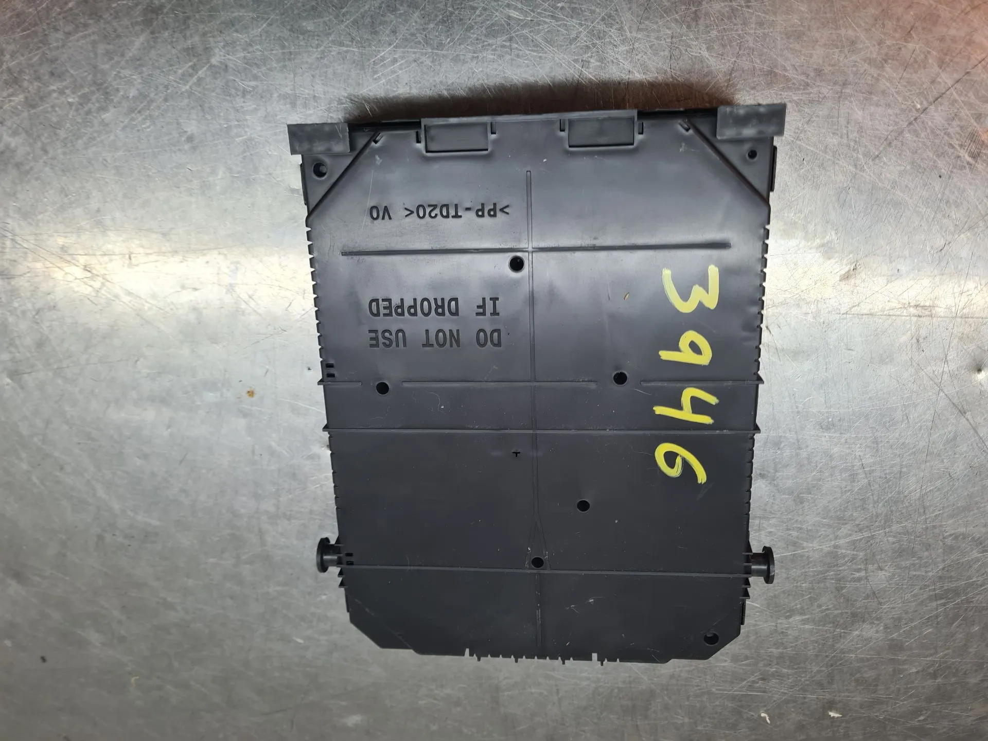 Caixa fusíveis / SAM / BSI PEUGEOT 208 II Imagem-2