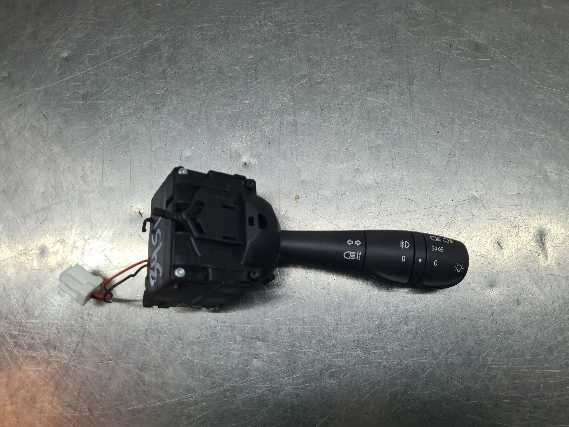 Leva delle luci RENAULT Clio IV (BH_)