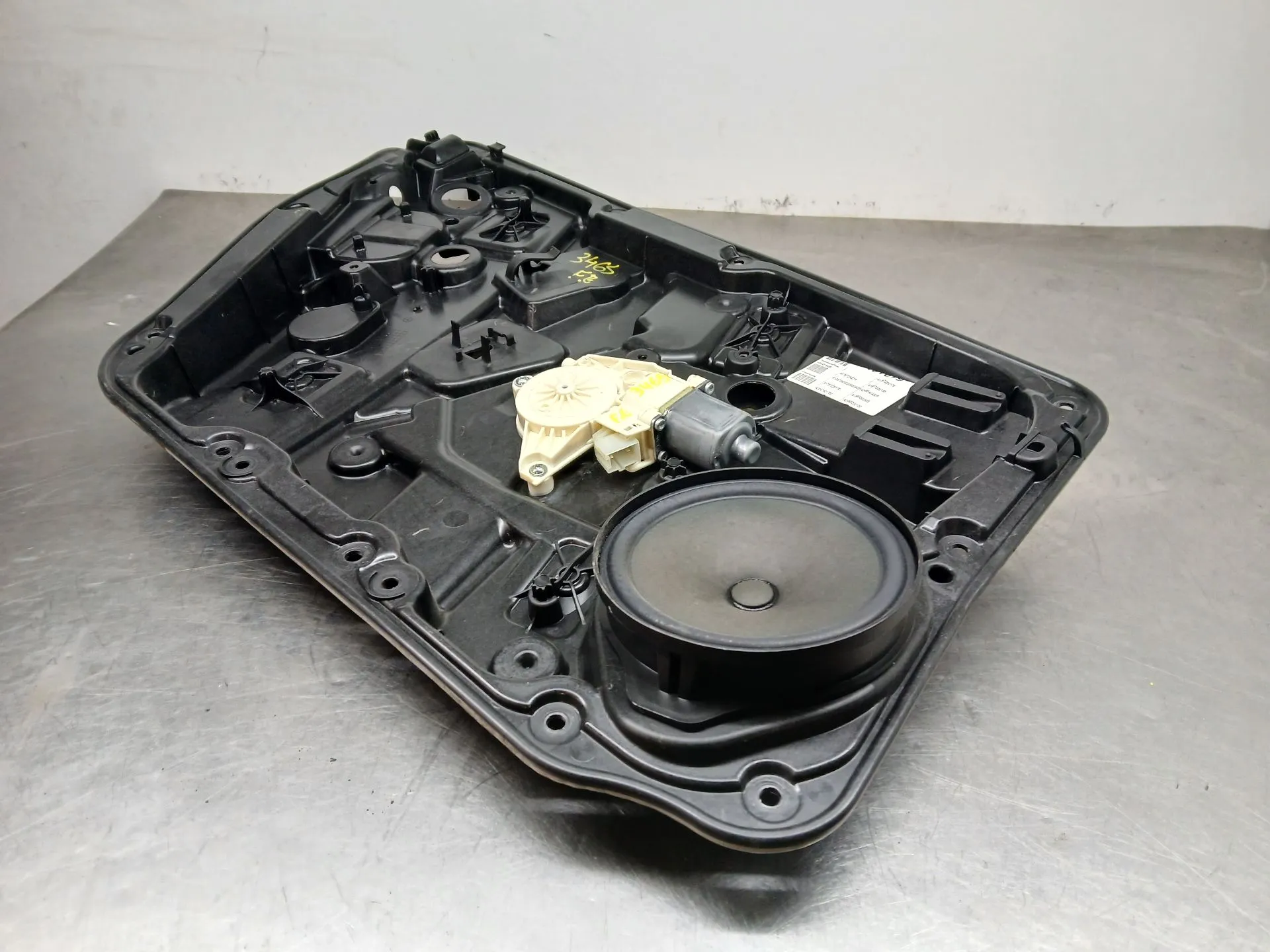 Lève-vitre avant gauche MERCEDES-BENZ Classe A (W176) Imagem-1