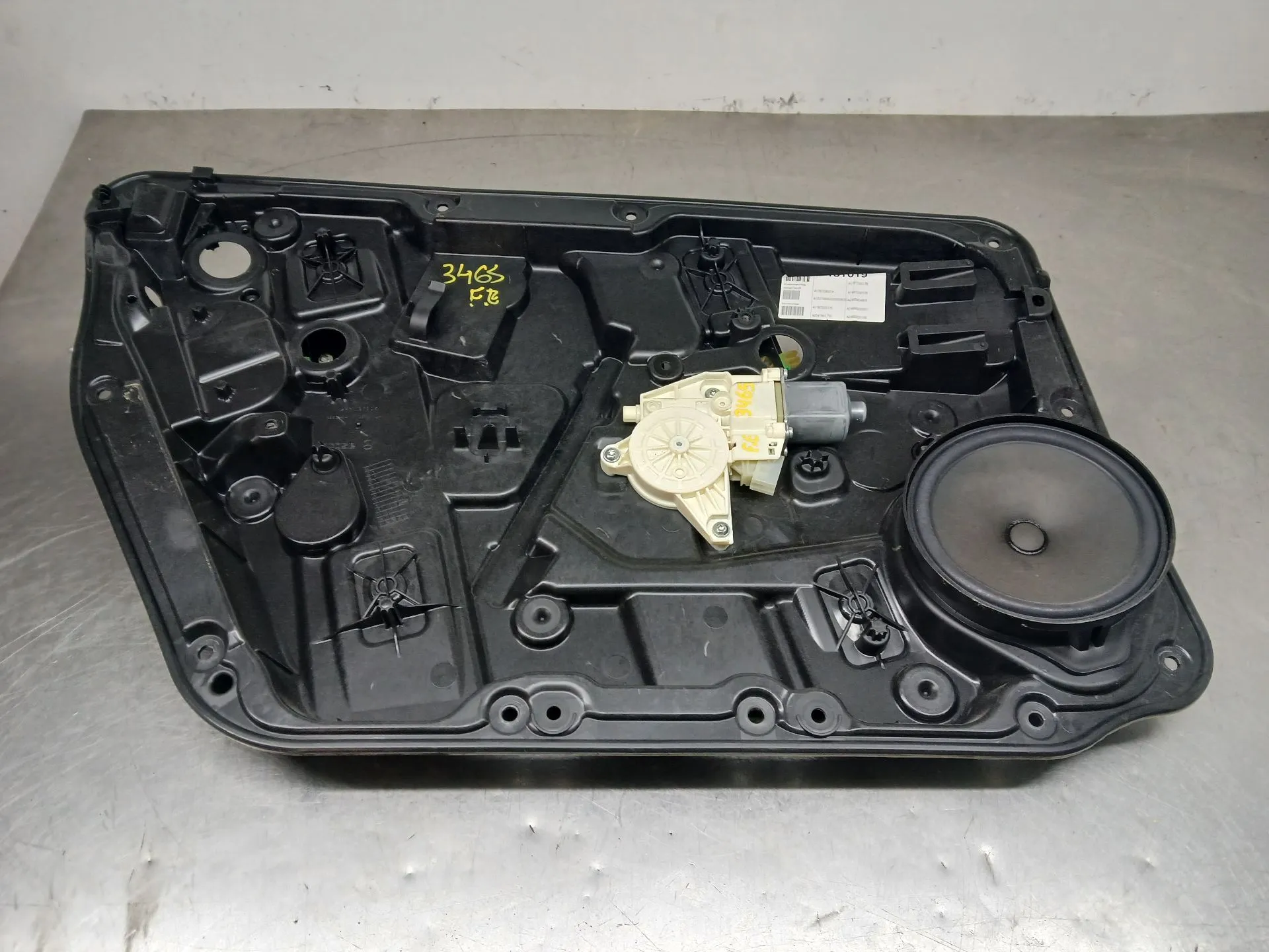 Lève-vitre avant gauche MERCEDES-BENZ Classe A (W176)