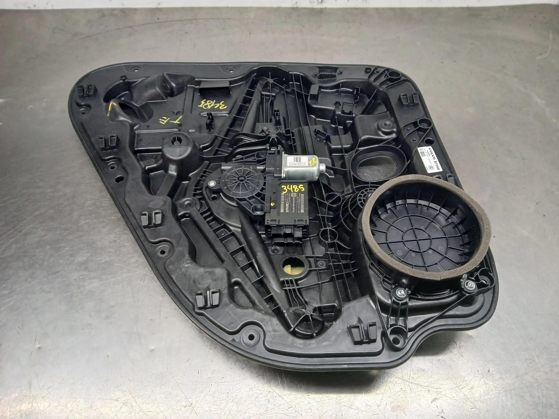 Alzavetro posteriore sinistro VOLVO XC40 (536)