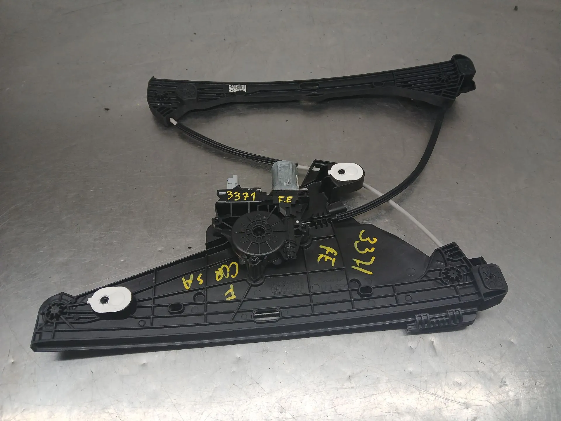 Lève-vitre avant gauche OPEL Corsa F