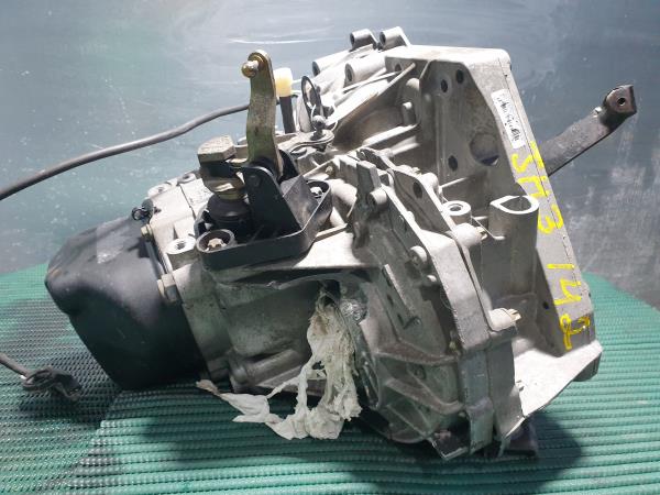 Caixa de velocidades manual RENAULT Megane II (BM0/1_, CM0/1_) Imagem-2