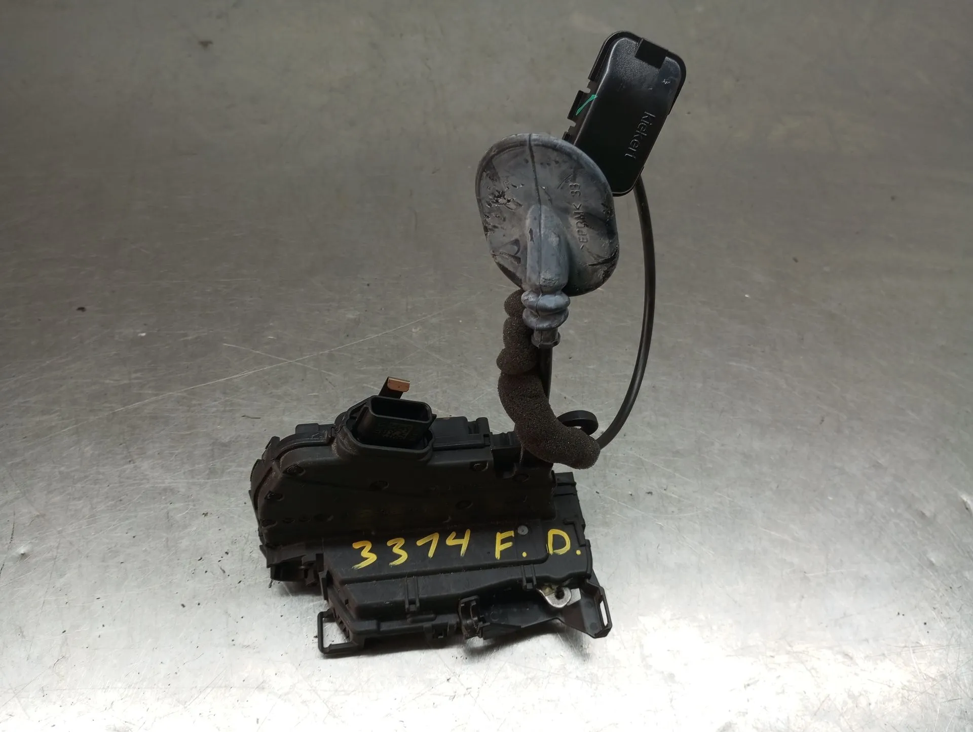 Serratura / chiusura porta Anteriore Destro RENAULT Twingo III (BCM_)