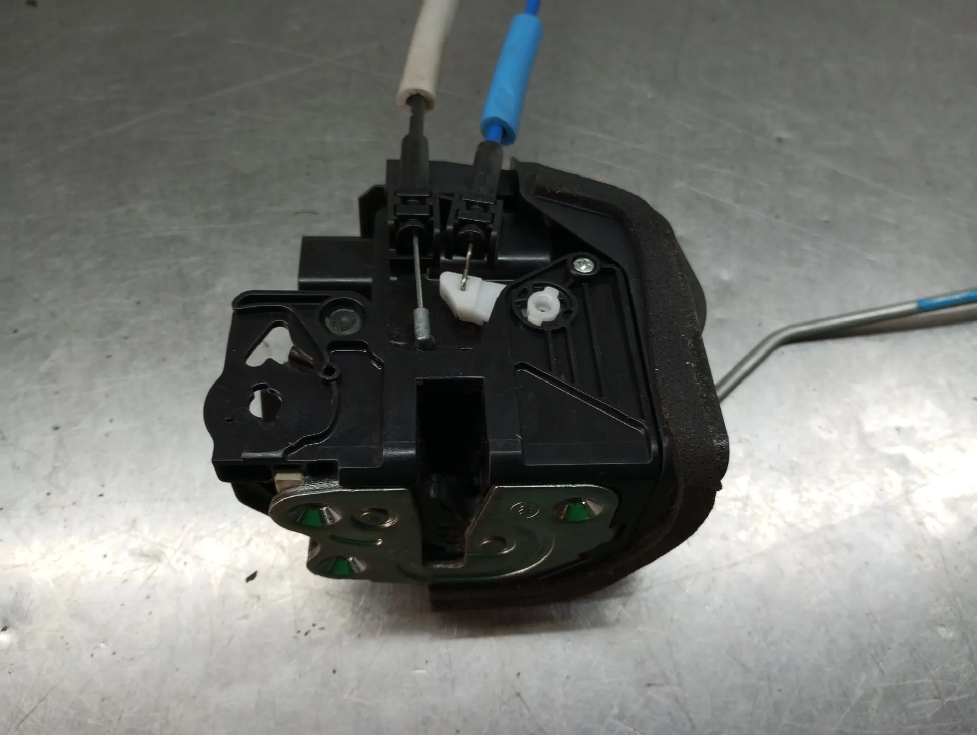 Front Right Door Lock KIA Picanto (JA) Imagem-1