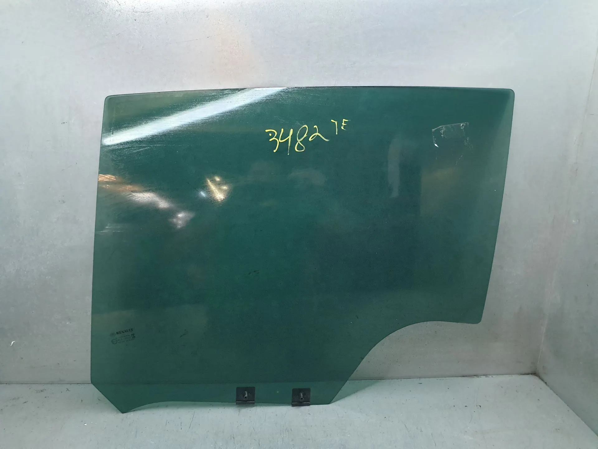 Left rear door glass RENAULT Clio IV (BH_)