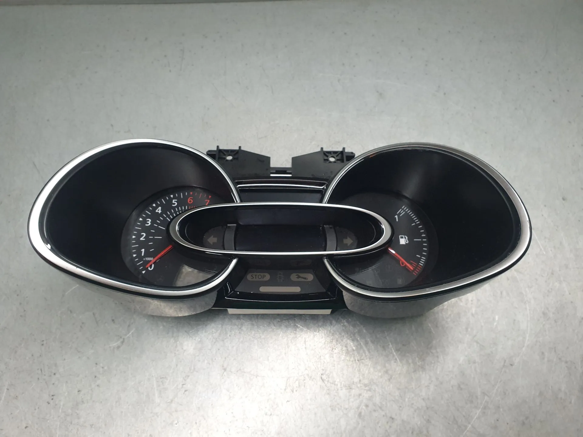 Quadrante / Cuadro de instrumentos RENAULT Clio IV (BH_)