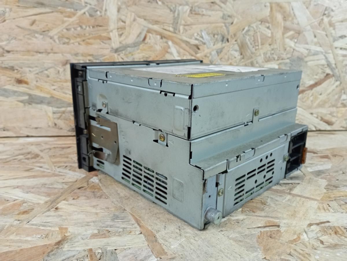 Car radio SAAB 9-5 Sedan (YS3E) Imagem-4