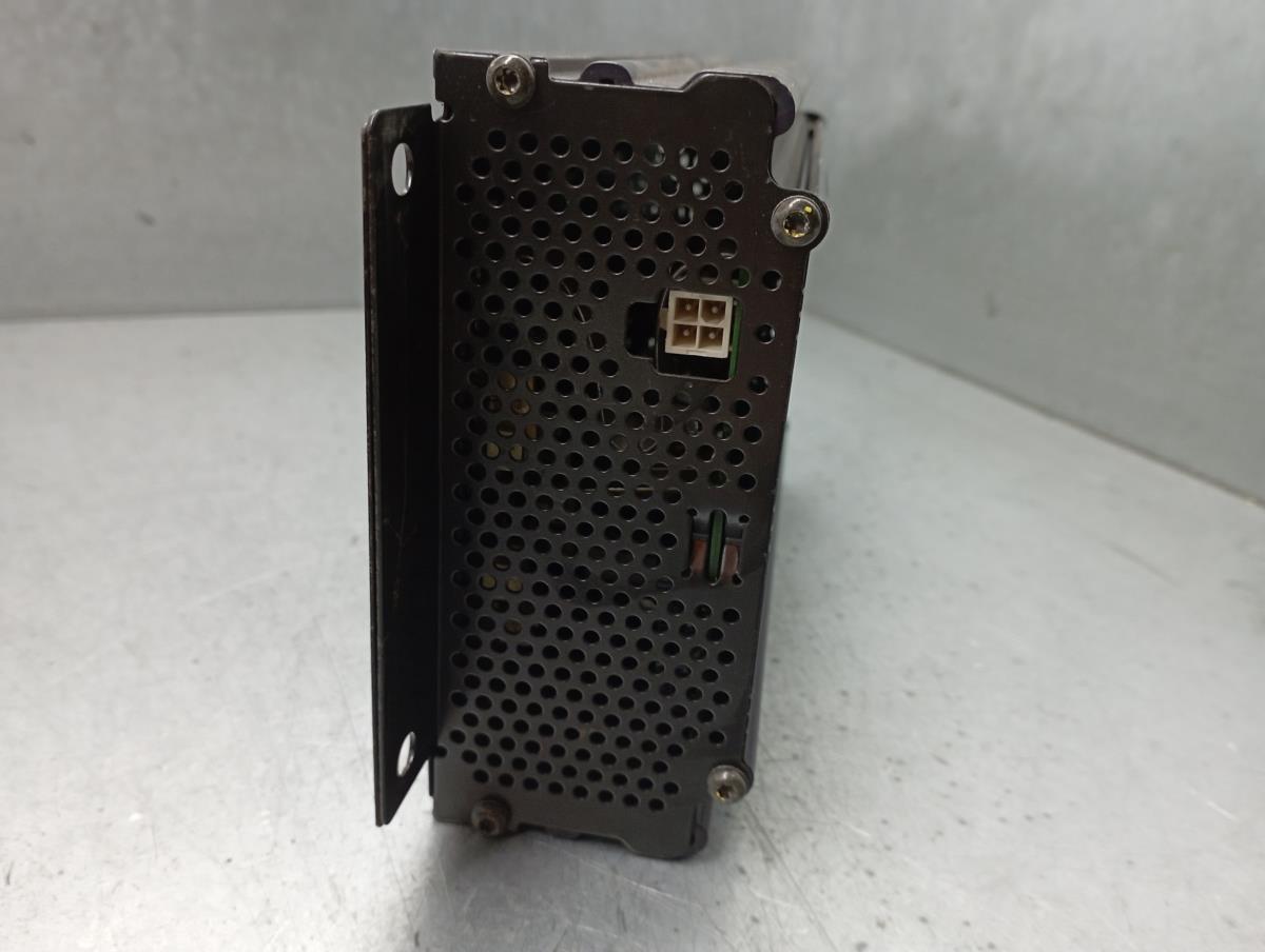 Amplificador de colunas AUDI A6 (4B2, C5) Imagem-2