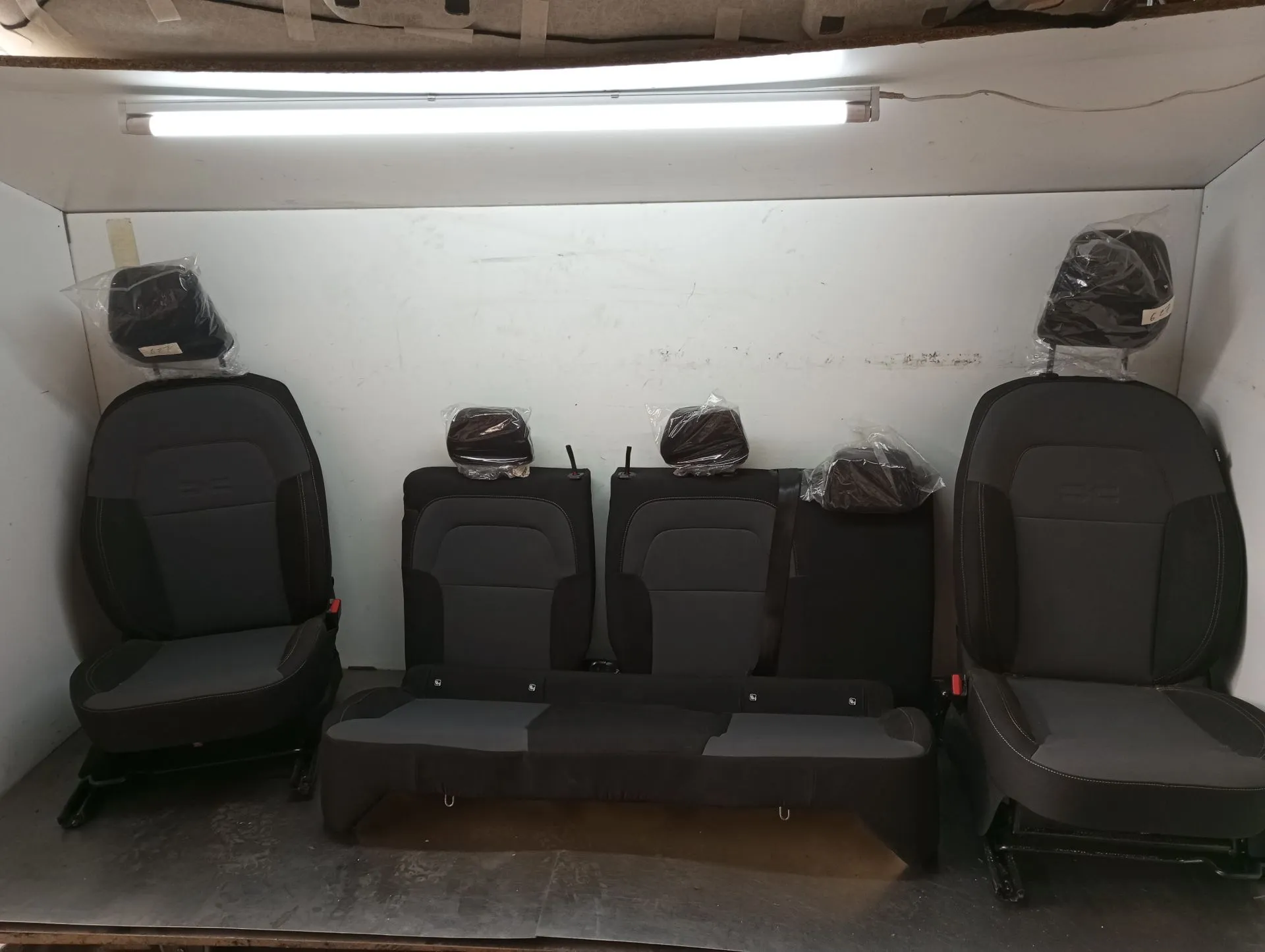 Conjunto de Bancos DACIA Sandero III