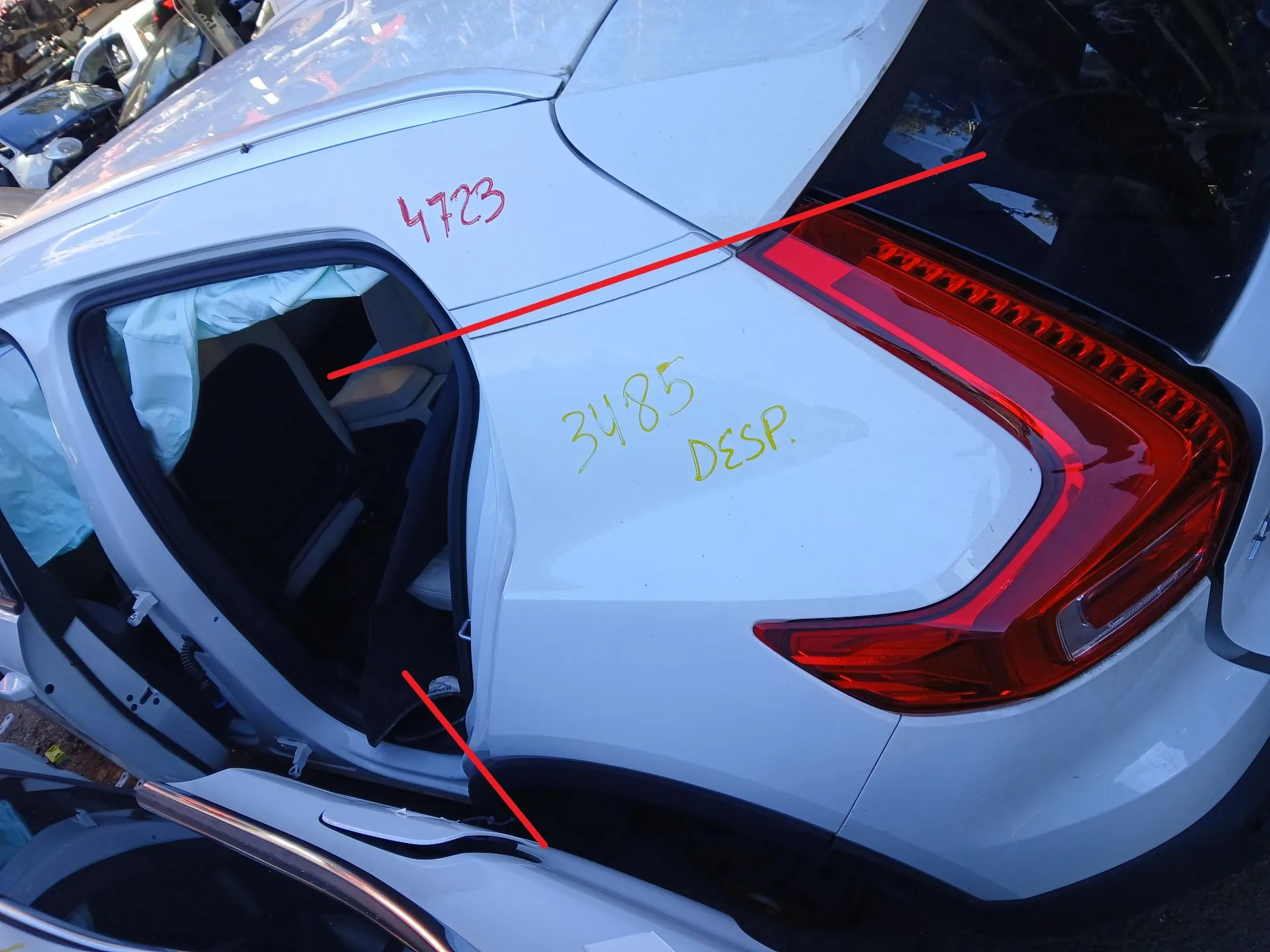 Pannello posteriore sinistro VOLVO XC40 (536)