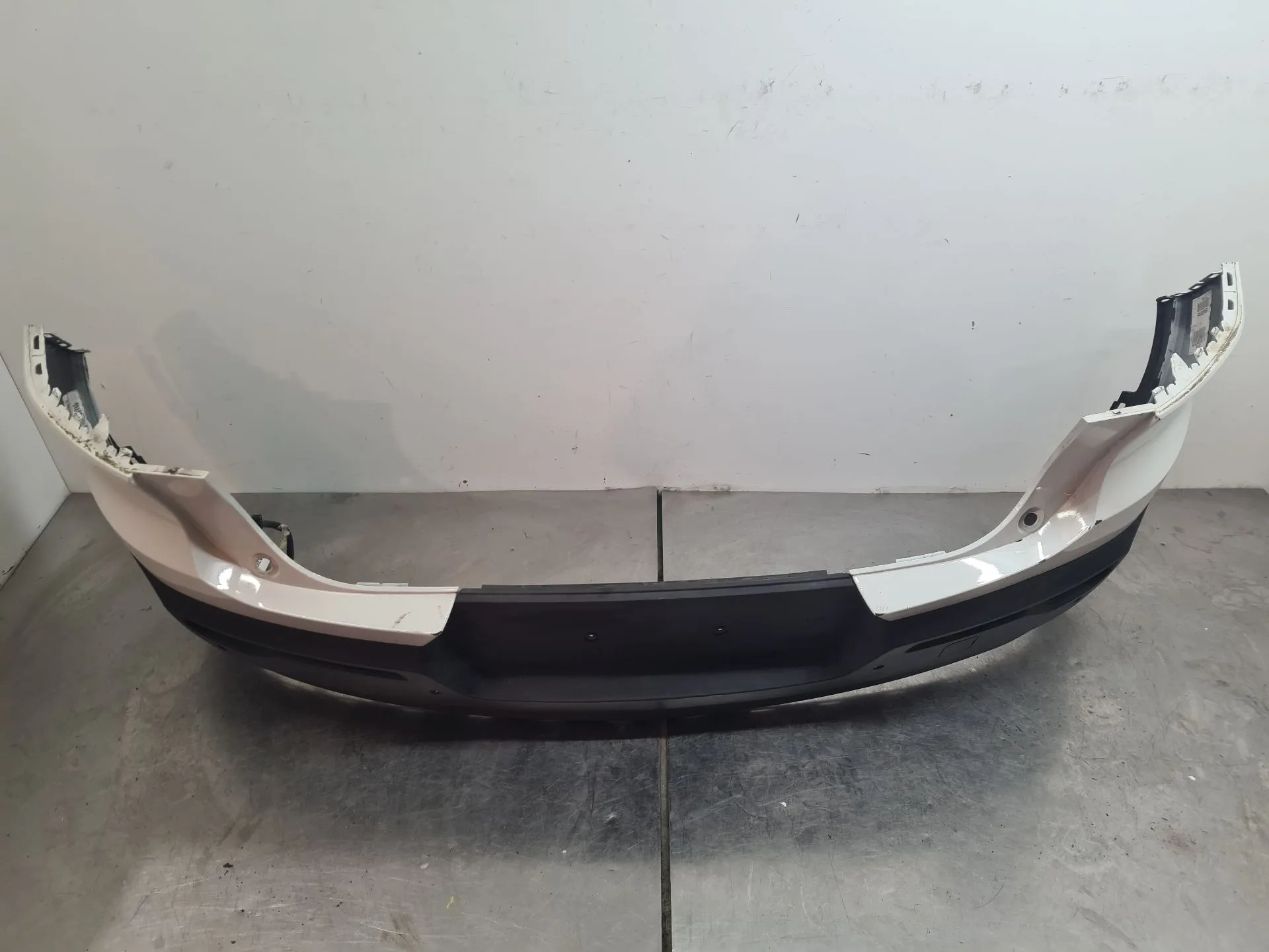 Pára-choques trás VOLVO XC40 (536) Imagem-4