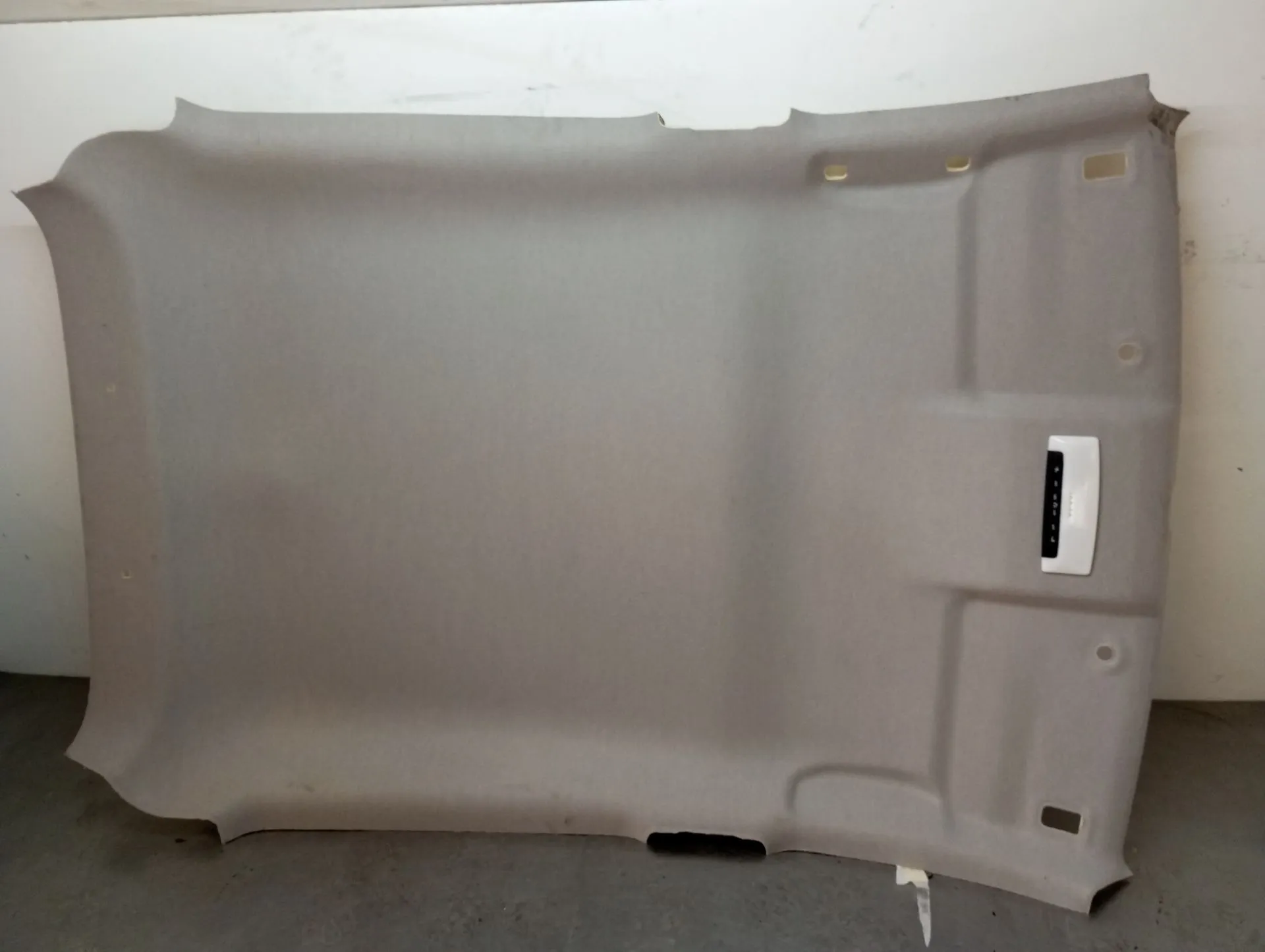 Roof lining NISSAN Micra V (K14)